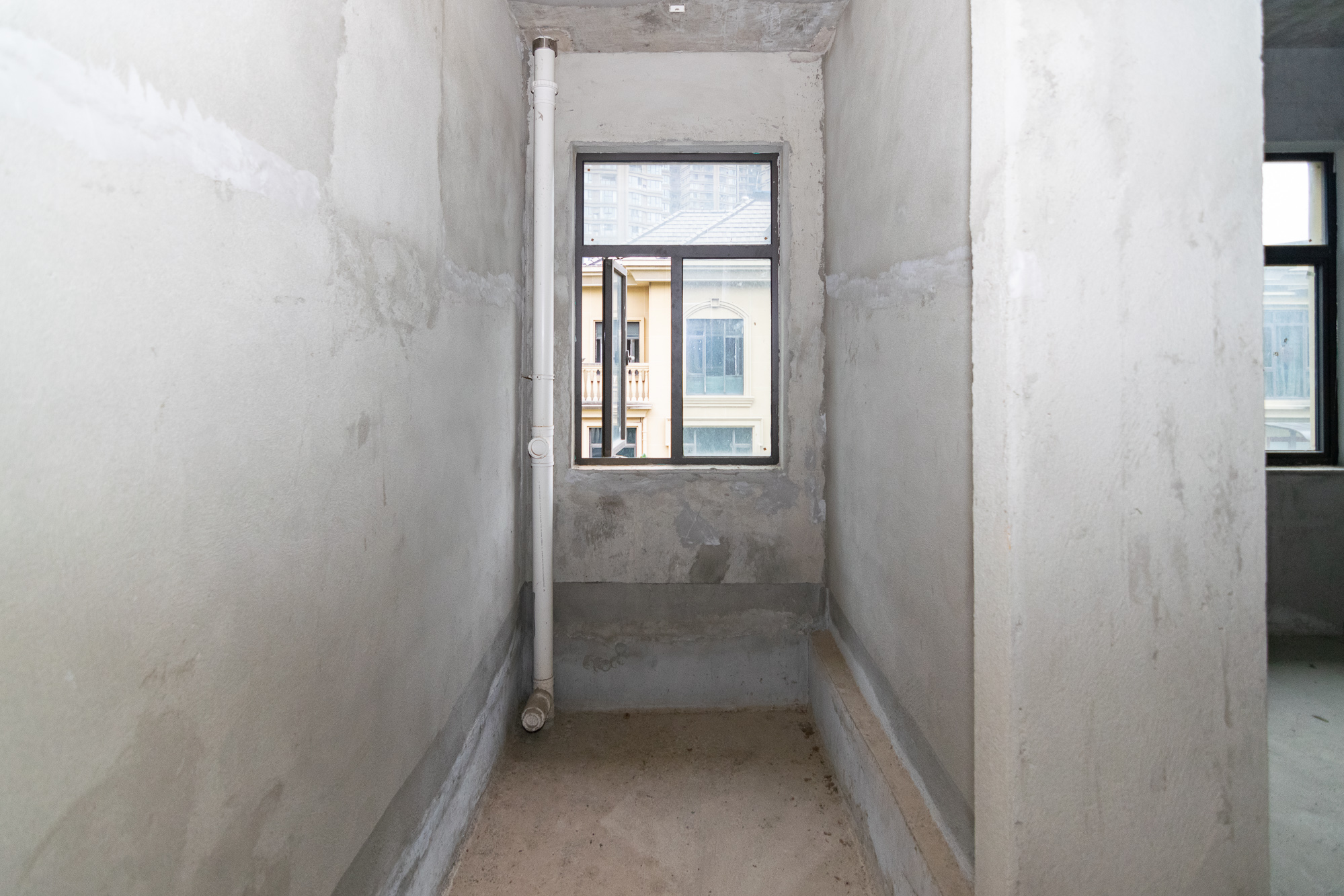 润和紫郡一期 6室3厅3卫 290.0万 润和紫郡一期 6室3厅3卫 290.0万其他