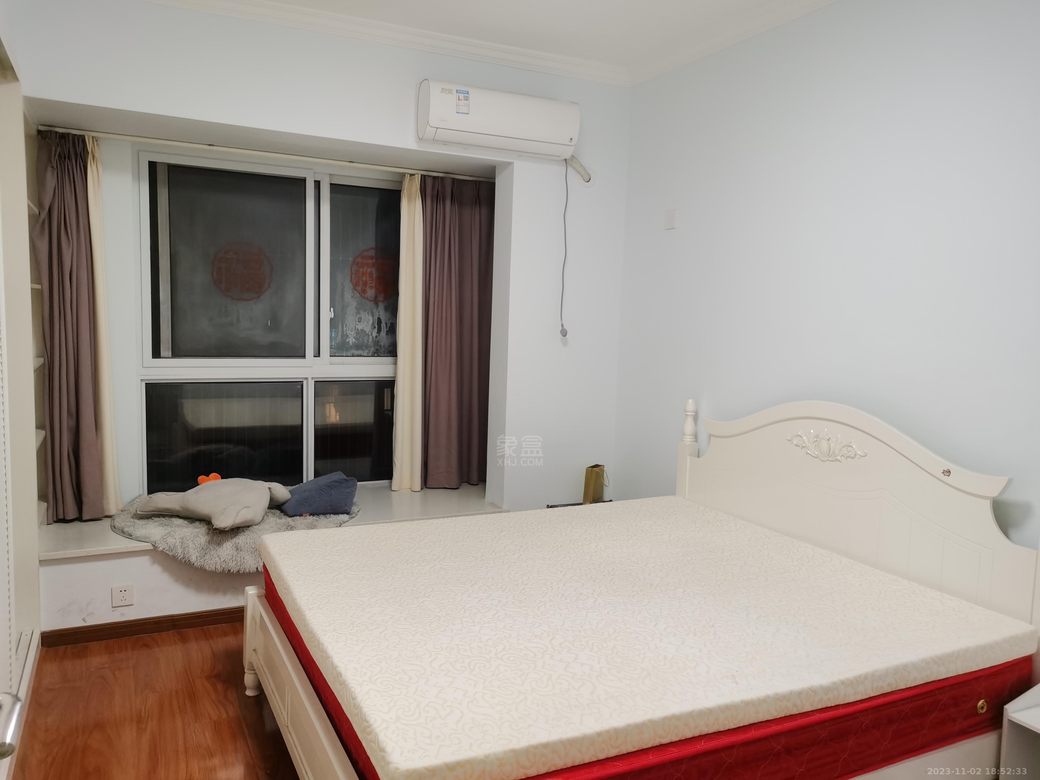 金色荷塘 3室2厅2卫 68.0万 金色荷塘 3室2厅2卫 68.0万室内图