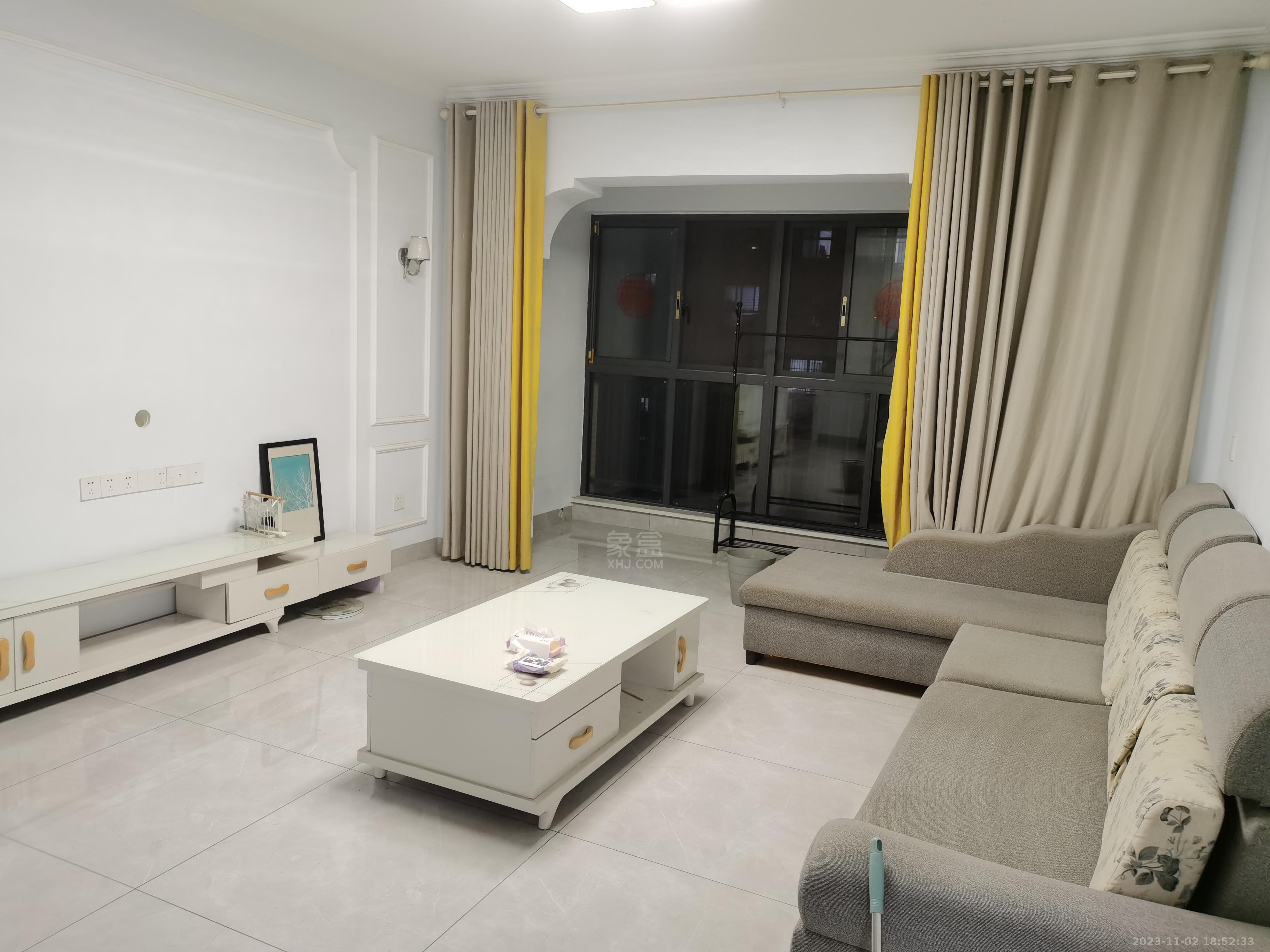 金色荷塘 3室2厅2卫 68.0万 金色荷塘 3室2厅2卫 68.0万室内图