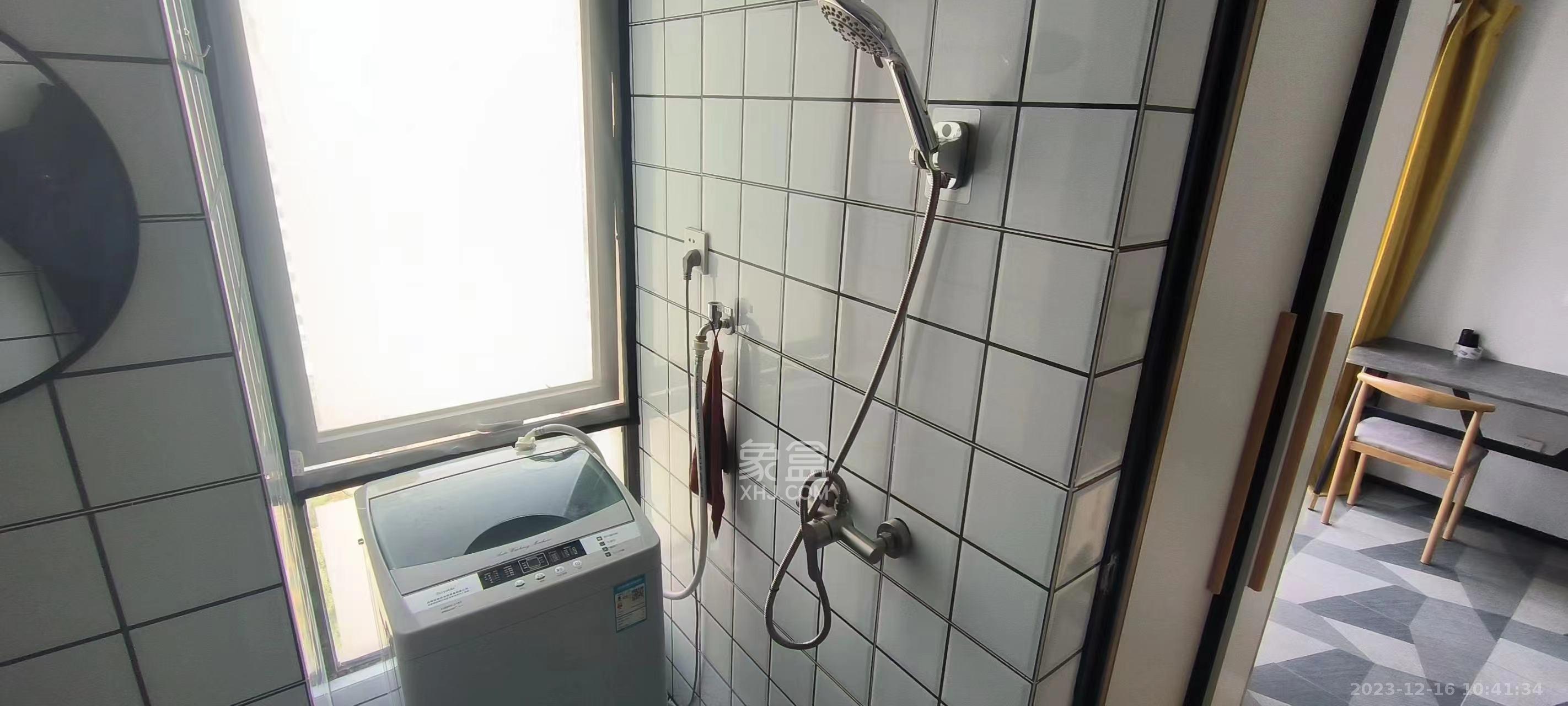 归心苑  1室1厅2卫    1300.0元/月室内图