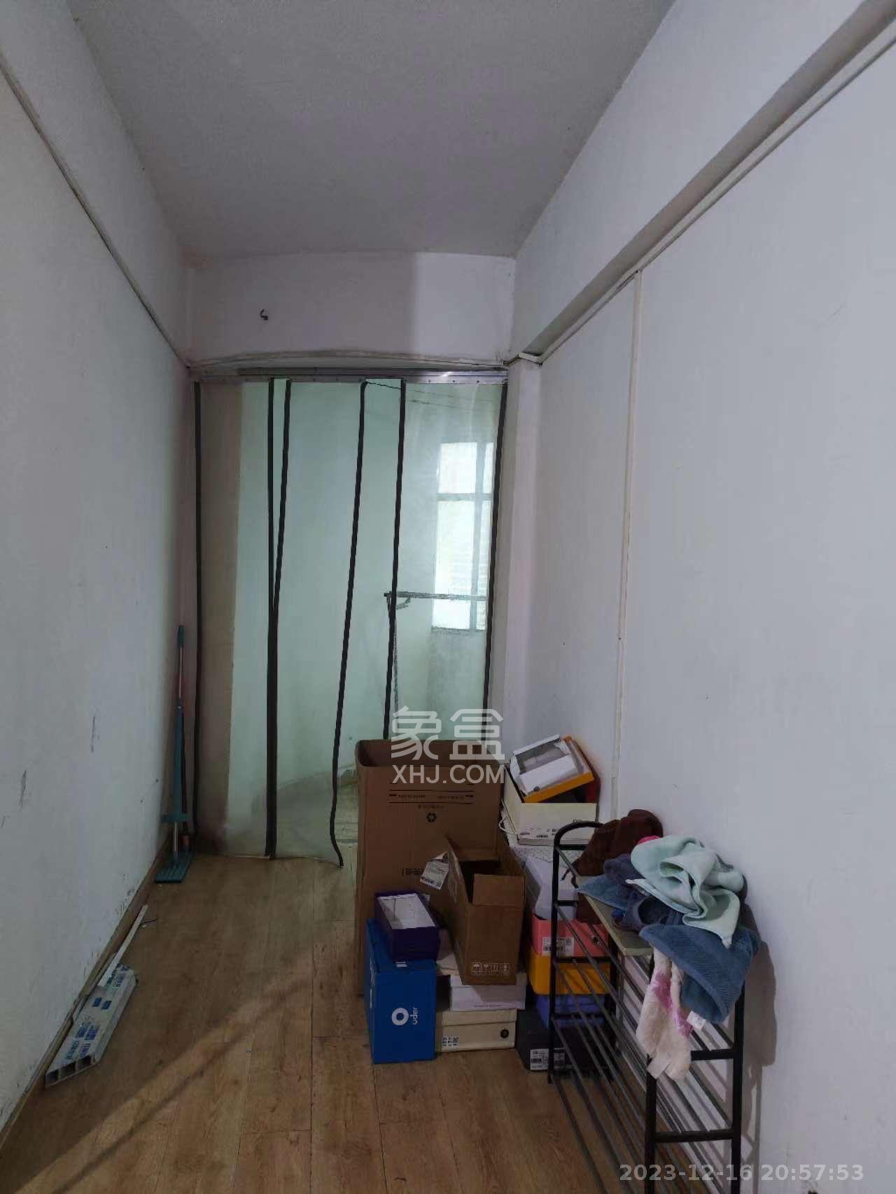 汇源大厦  3室1厅2卫   4500.00元/月室内图