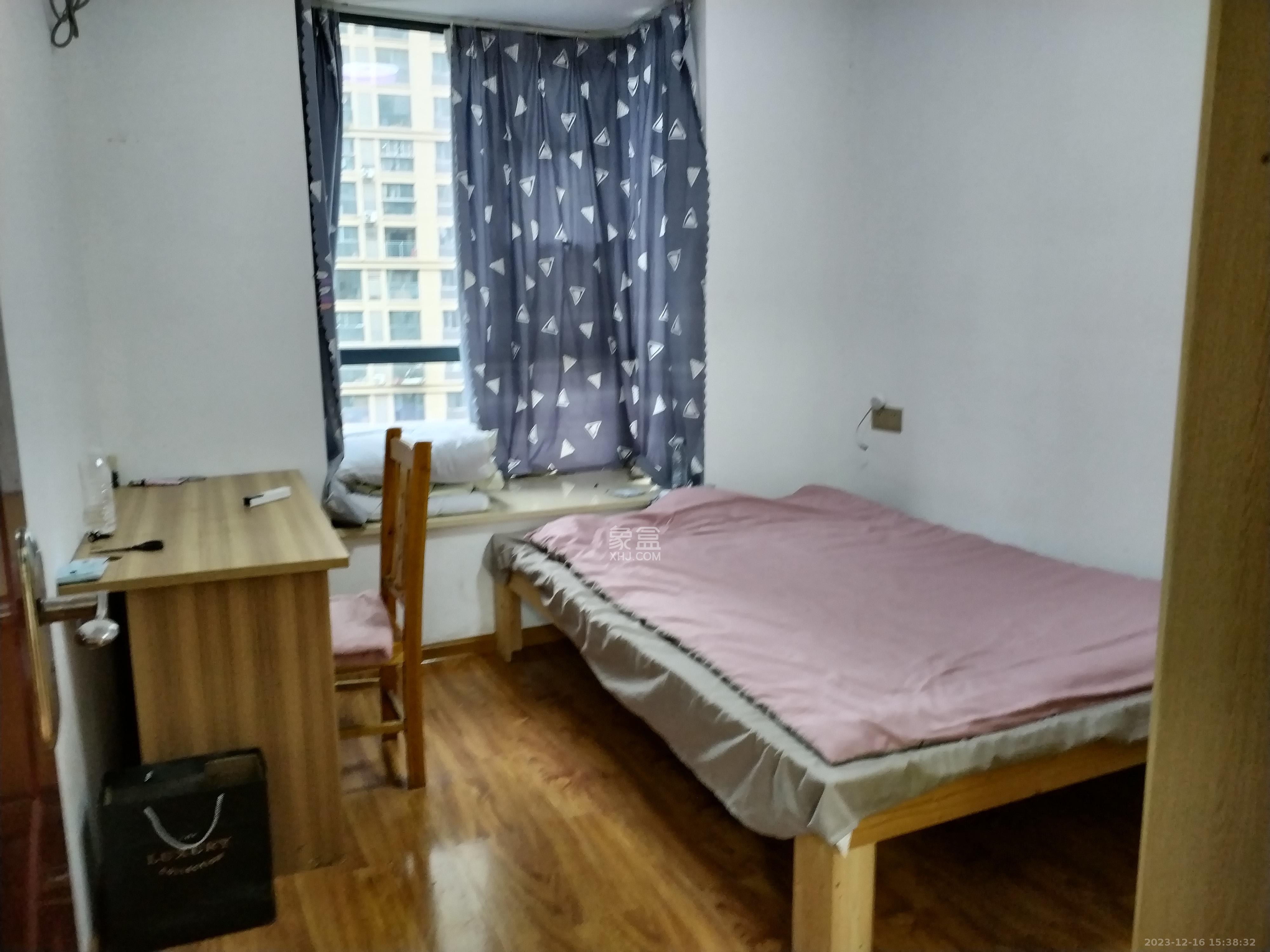 澳海澜庭  3室2厅1卫    1700.0元/月室内图