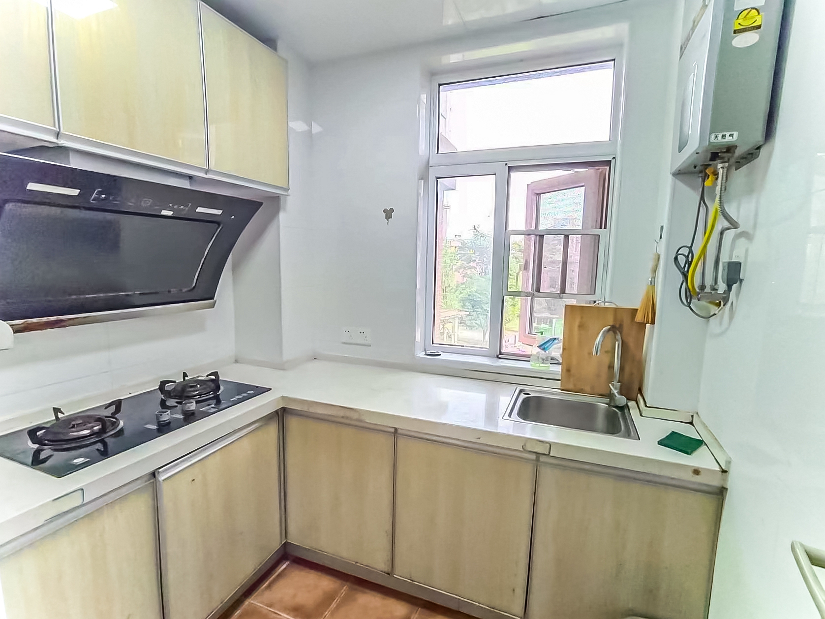 和悦城(蟠龙景苑) 3室2厅2卫 80.0万 和悦城(蟠龙景苑) 3室2厅2卫 80.0万厨房