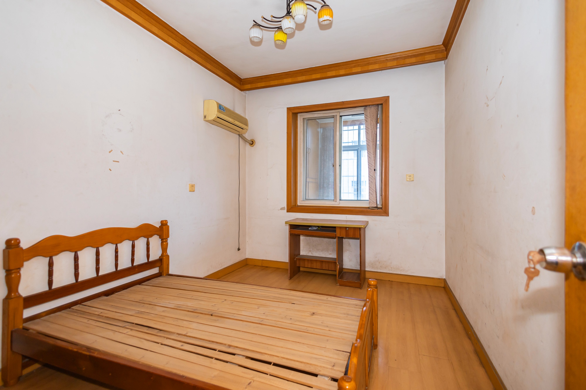 长沙县公安局单位房  3室2厅1卫    56.0万 长沙县公安局单位房  3室2厅1卫    56.0万卧室