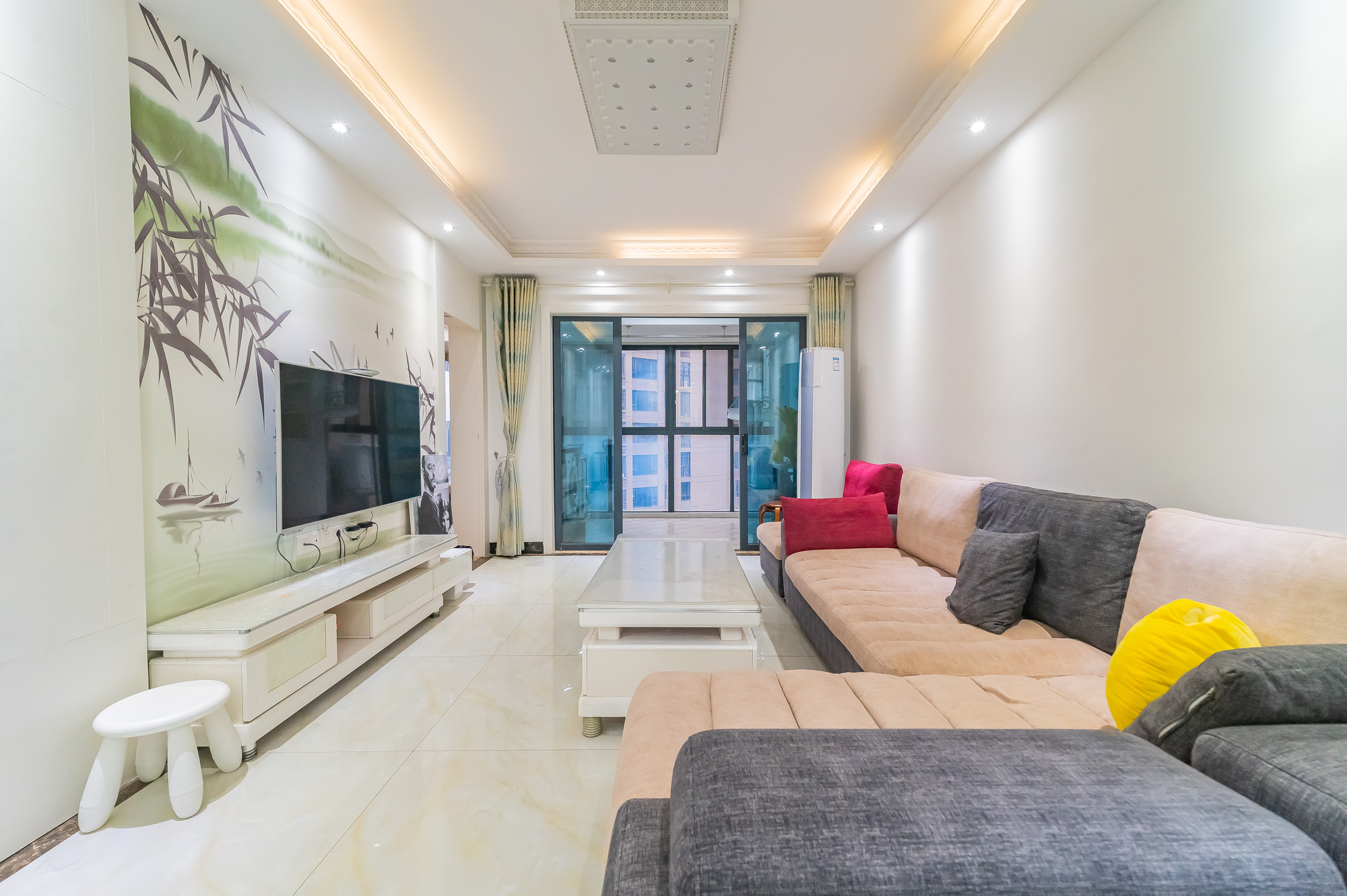 方略城市广场  3室2厅1卫    86.8万 方略城市广场  3室2厅1卫    86.8万客厅