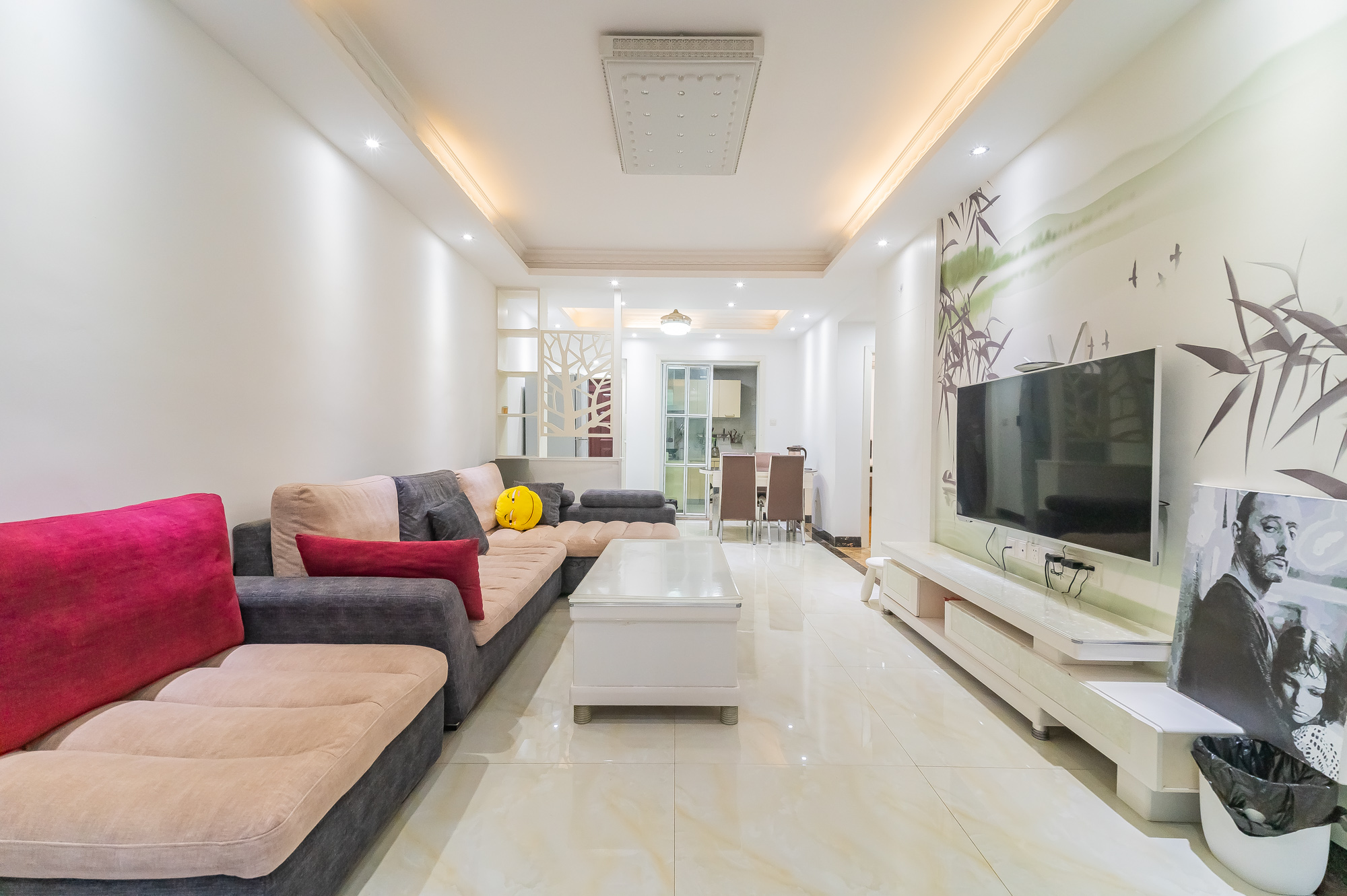 方略城市广场  3室2厅1卫    86.8万 方略城市广场  3室2厅1卫    86.8万客厅