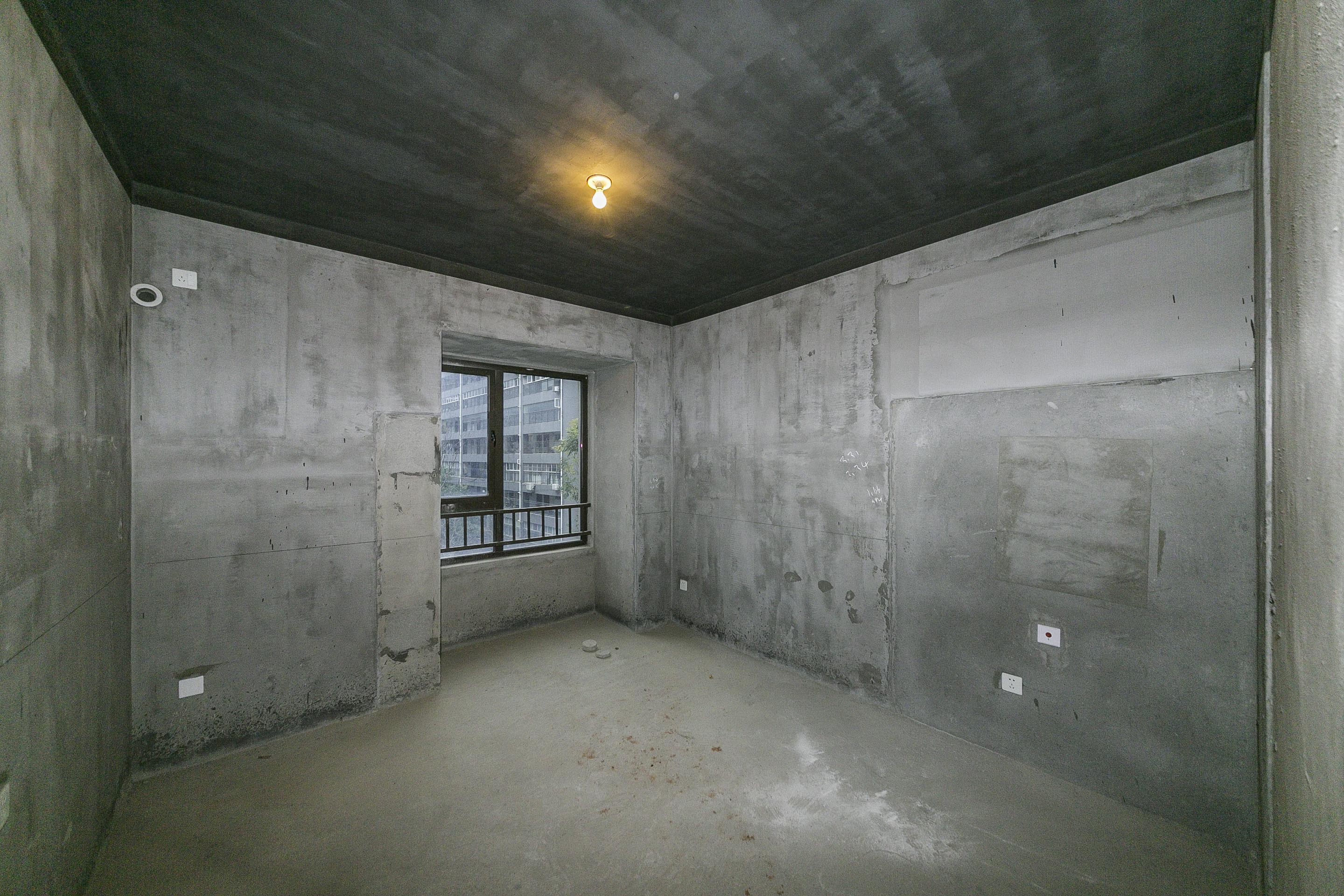 鑫远翡丽郡(鑫远翡丽雅苑) 4室2厅2卫 185.0万 鑫远翡丽郡(鑫远翡丽雅苑) 4室2厅2卫 185.0万卧室