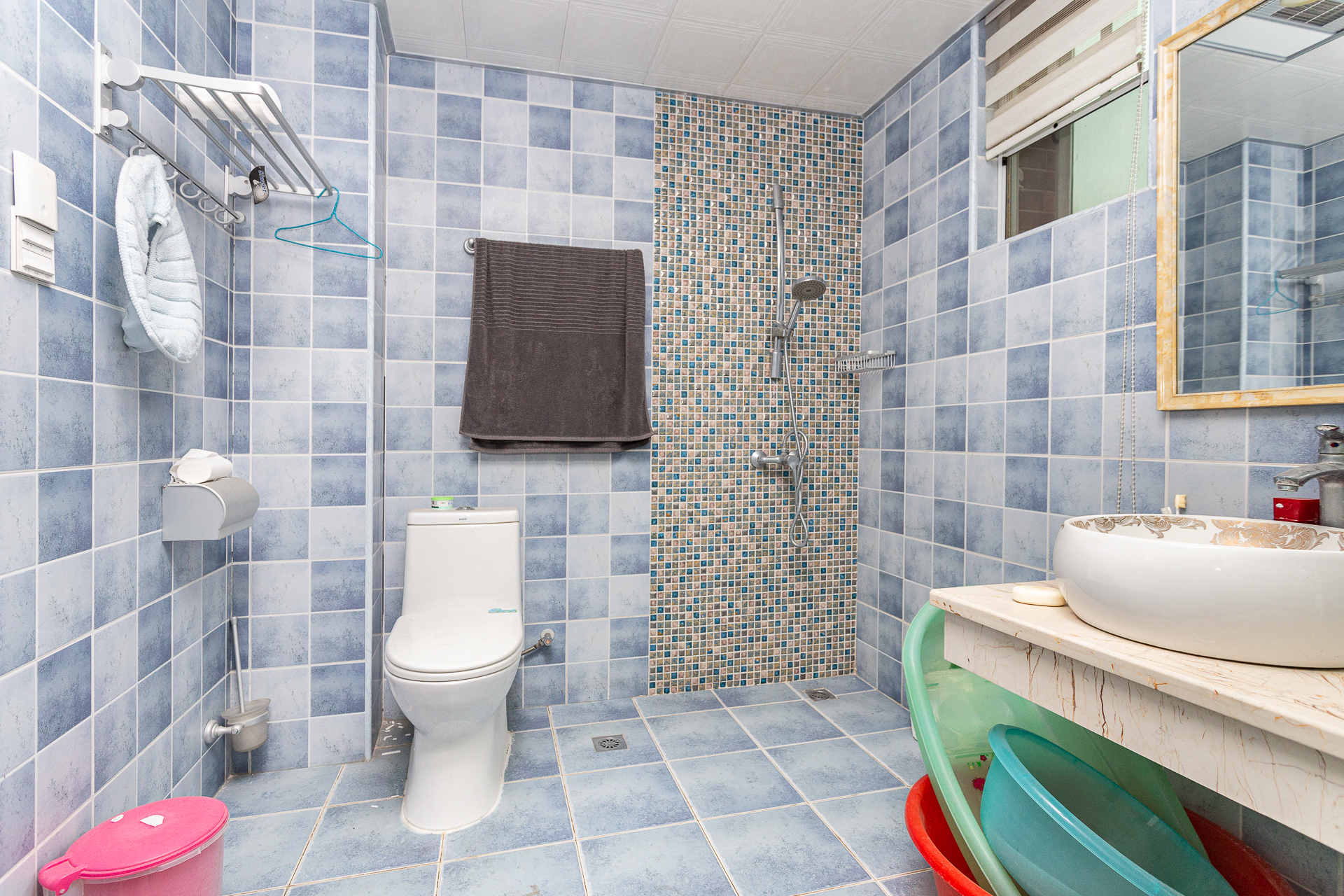 长高圆梦佳苑  4室2厅2卫    114.0万 长高圆梦佳苑  4室2厅2卫    114.0万卫生间