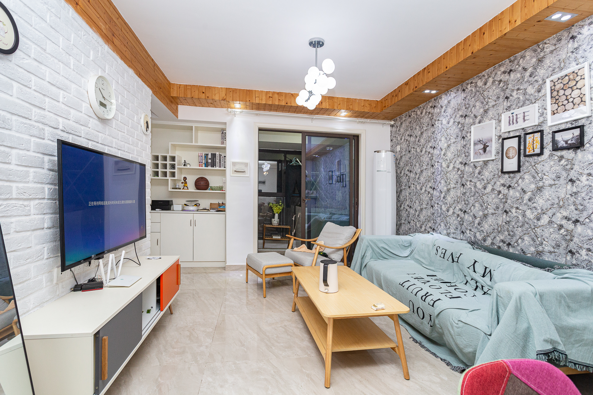 龙湖湘风原著(龙湖湘风星城) 3室1厅1卫 73.0万 龙湖湘风原著(龙湖湘风星城) 3室1厅1卫 73.0万客厅