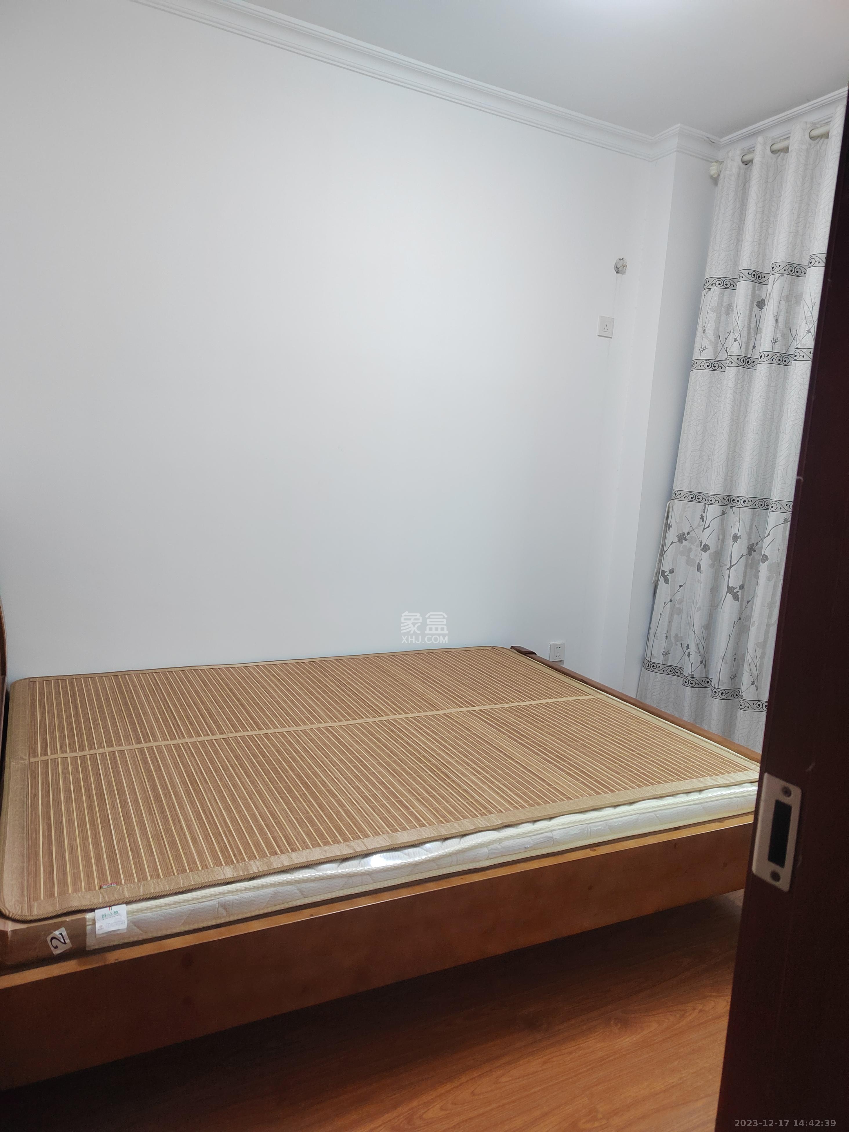 鄱阳小区  2室2厅1卫   1500.00元/月室内图