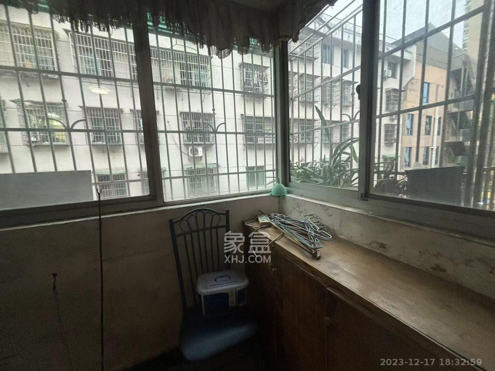 茶叶大市场“山水茗园”  2室2厅1卫   1200.00元/月室内图