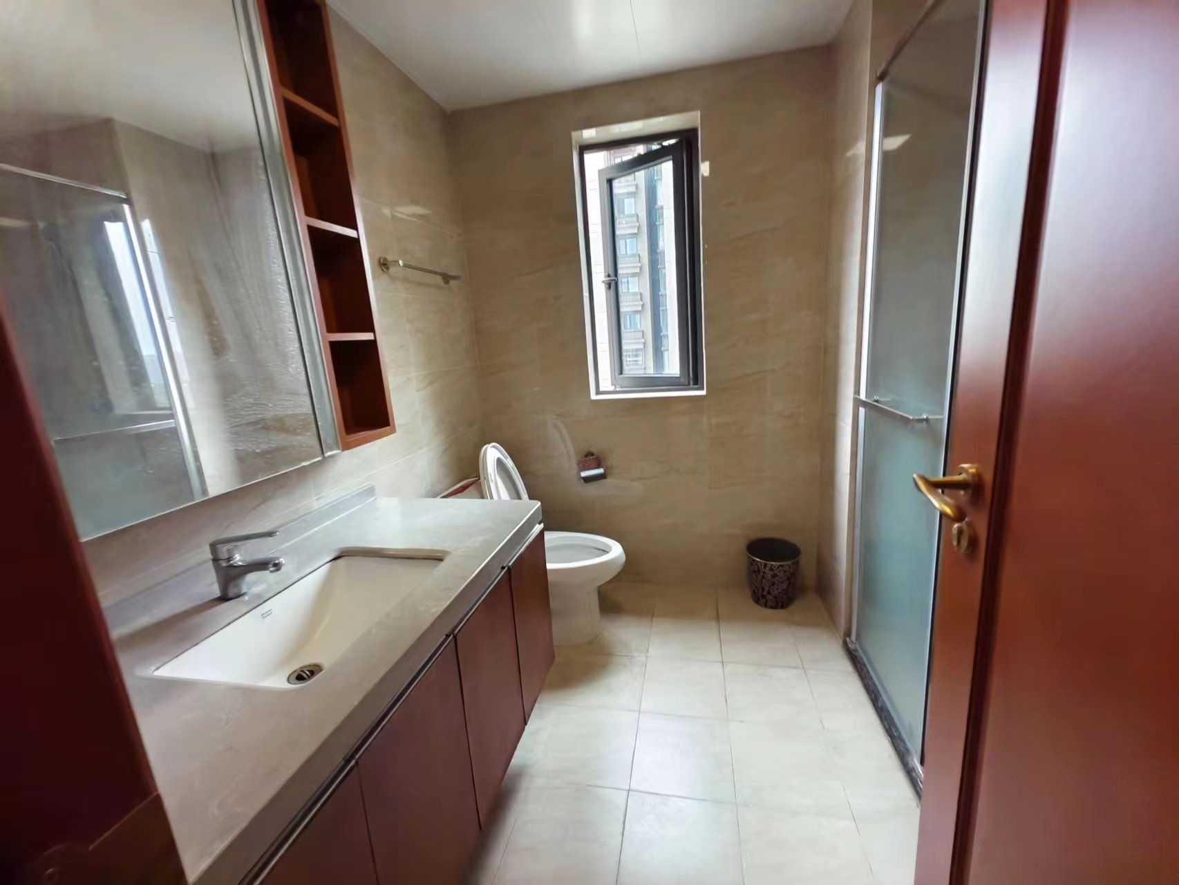 恒大华府 3室2厅2卫 91.8万 恒大华府 3室2厅2卫 91.8万室内图