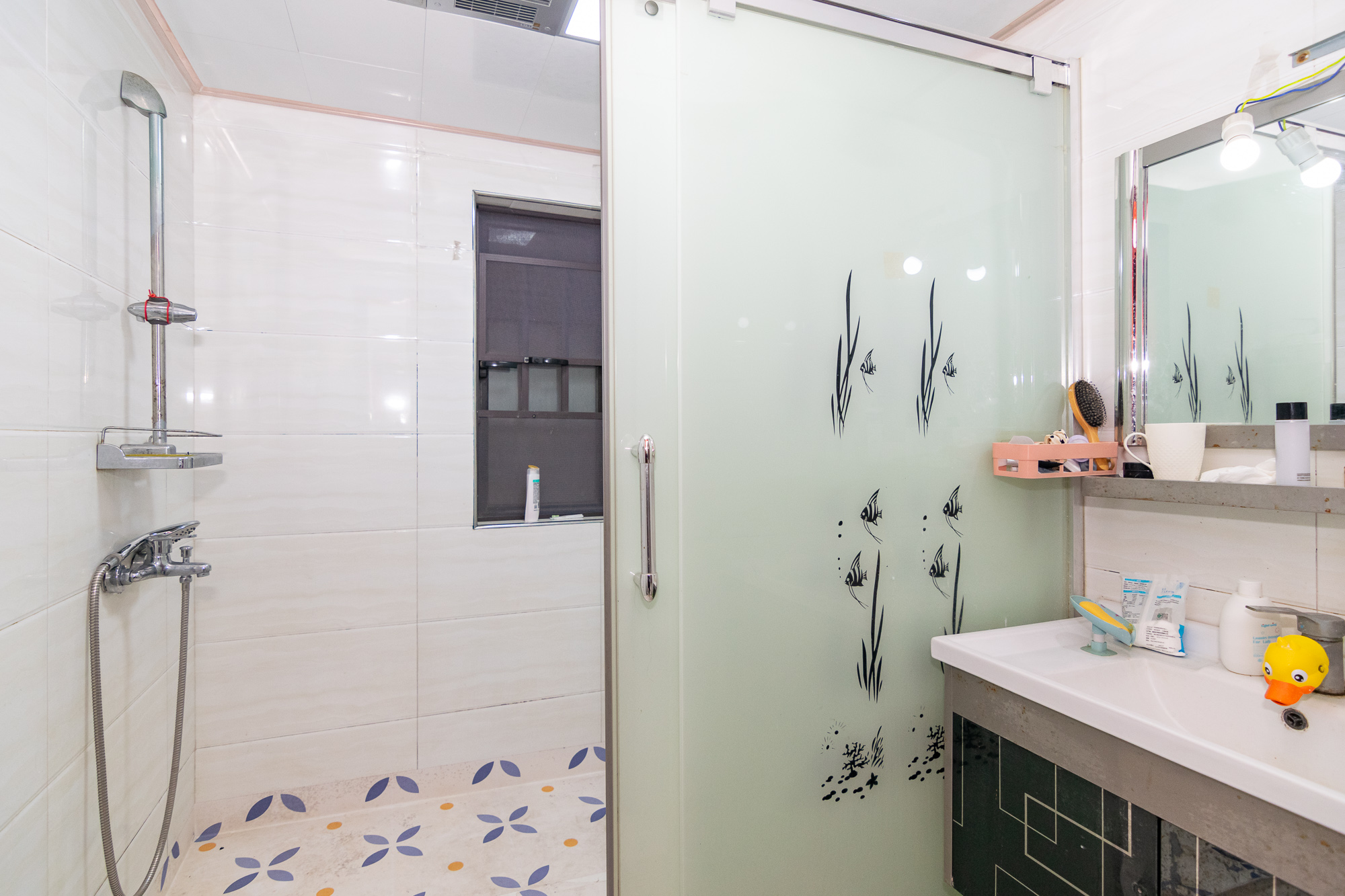 新城国际花都 2室2厅1卫 64.8万 新城国际花都 2室2厅1卫 64.8万卫生间