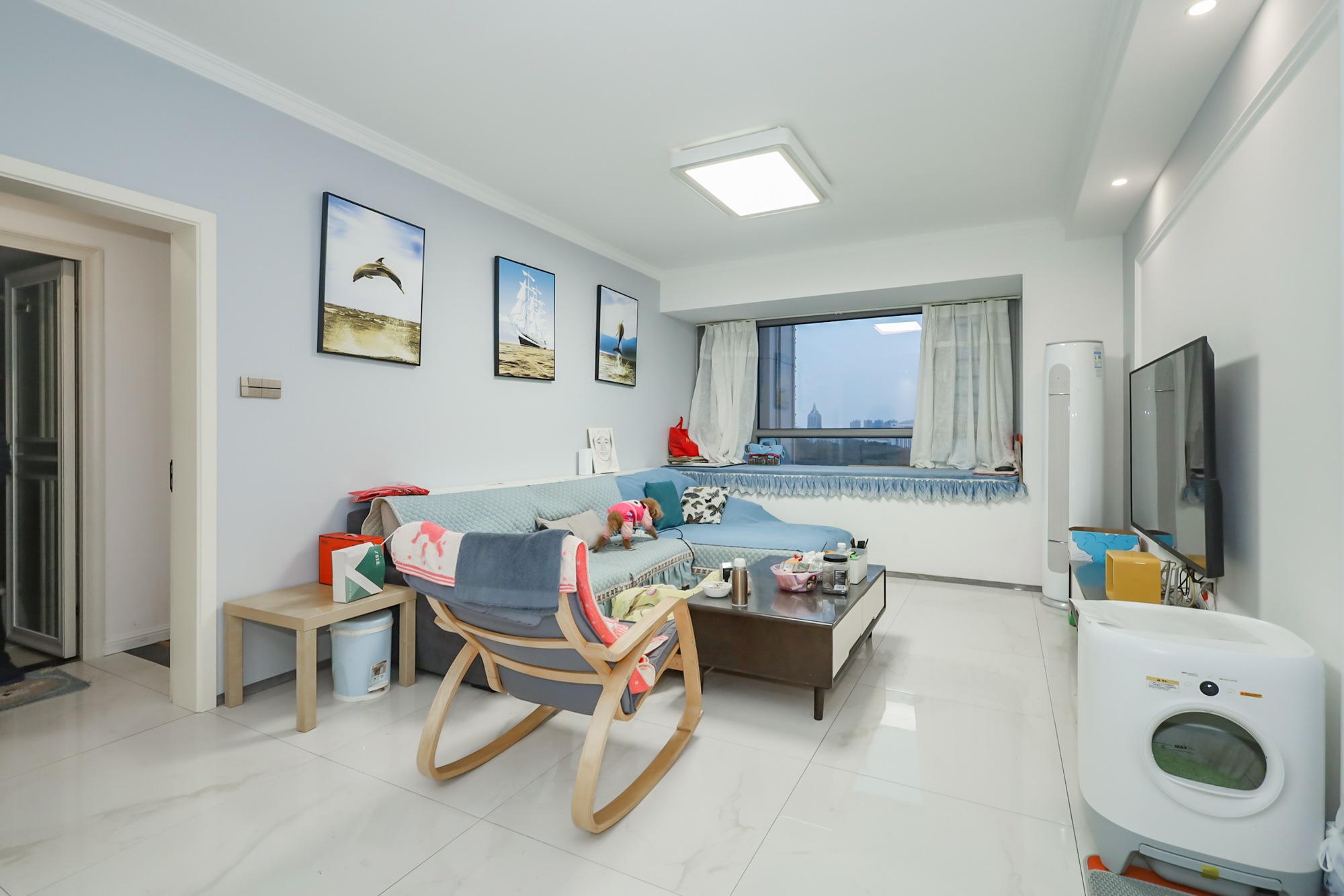 八方小区B区 3室2厅2卫 350.0万 八方小区B区 3室2厅2卫 350.0万客厅