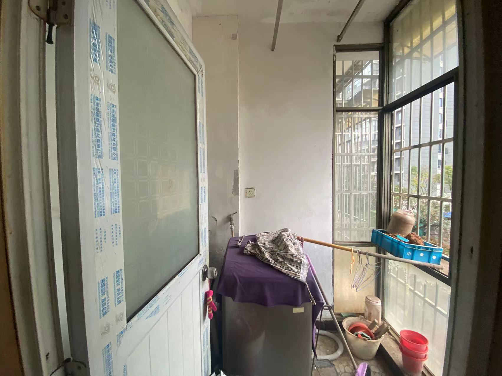 江南世家 3室2厅2卫 40.0万 江南世家 3室2厅2卫 40.0万室内图