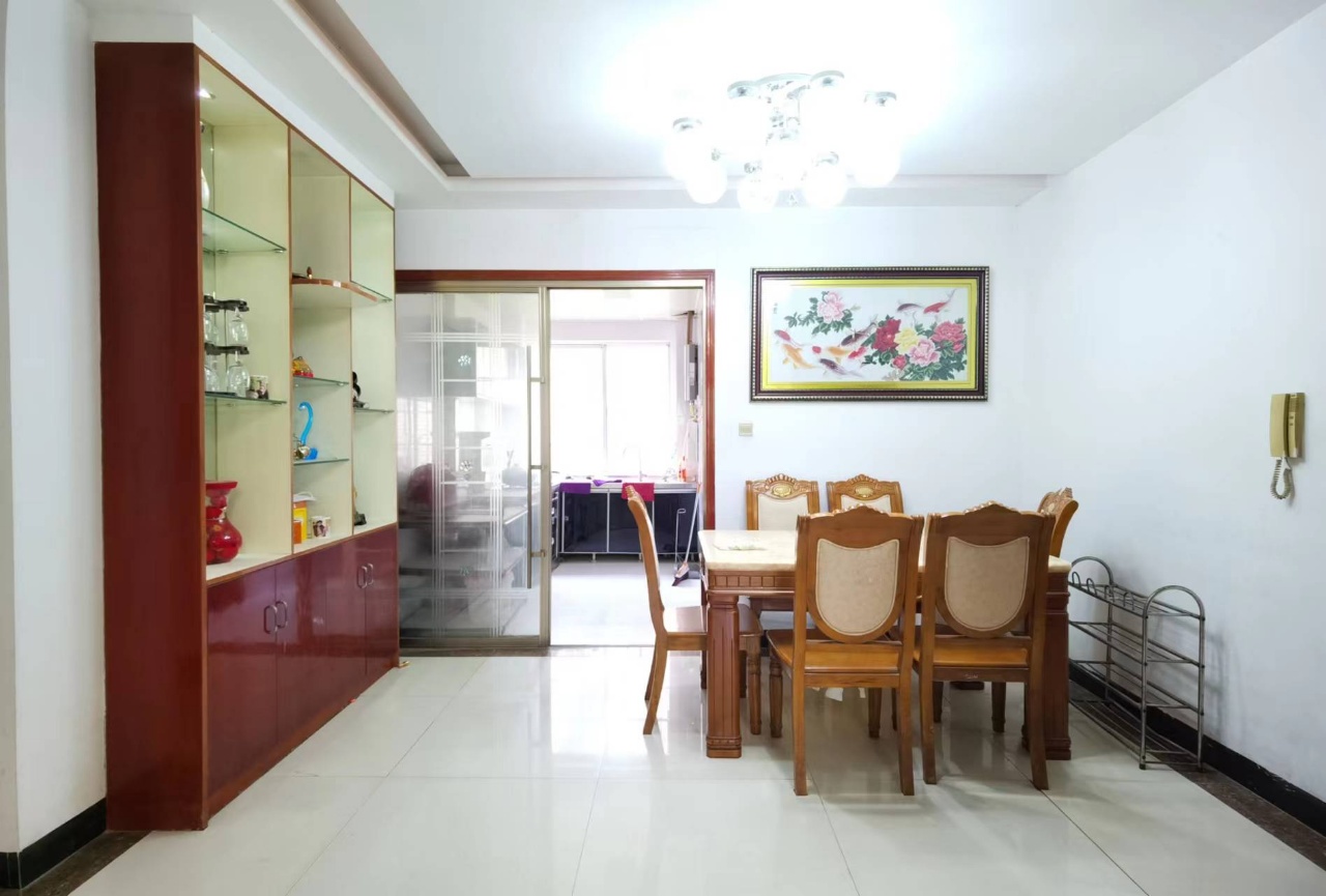 明月湖 4室2厅2卫 61.0万 明月湖 4室2厅2卫 61.0万室内图