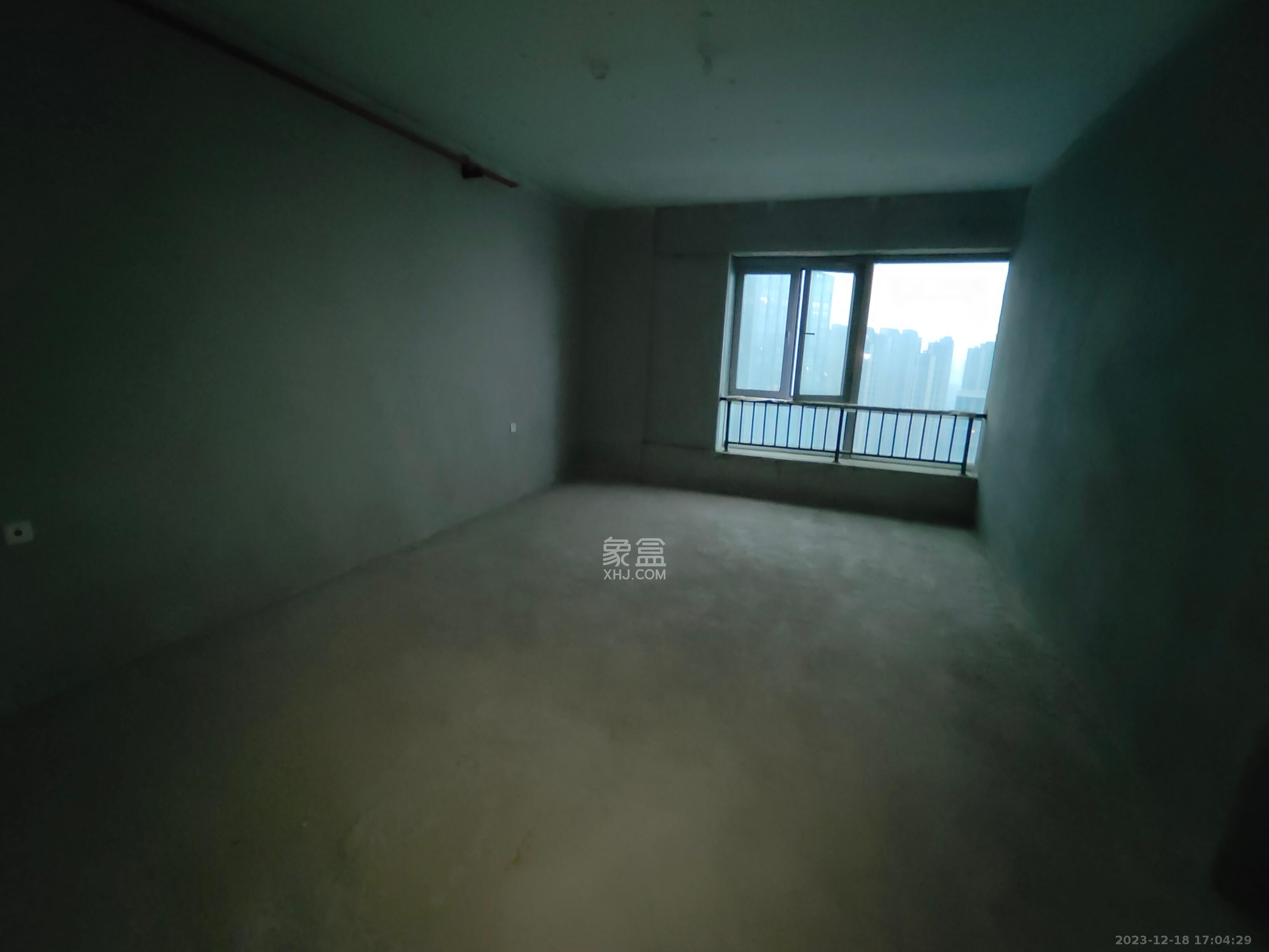 福晟翡翠湾  5室2厅3卫   12000.00元/月室内图