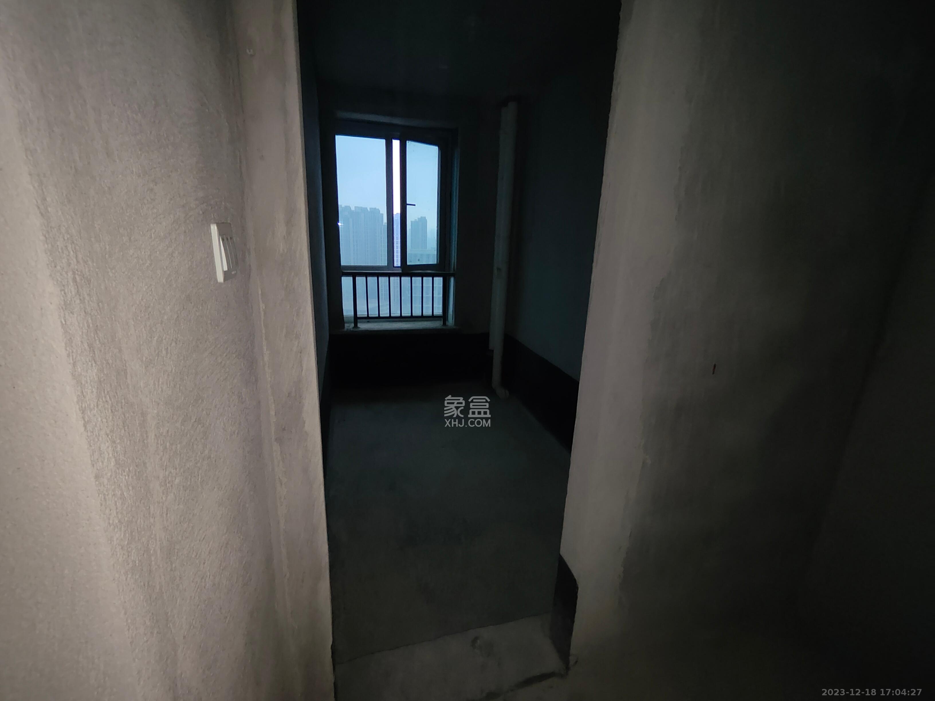 福晟翡翠湾  5室2厅3卫   12000.00元/月室内图