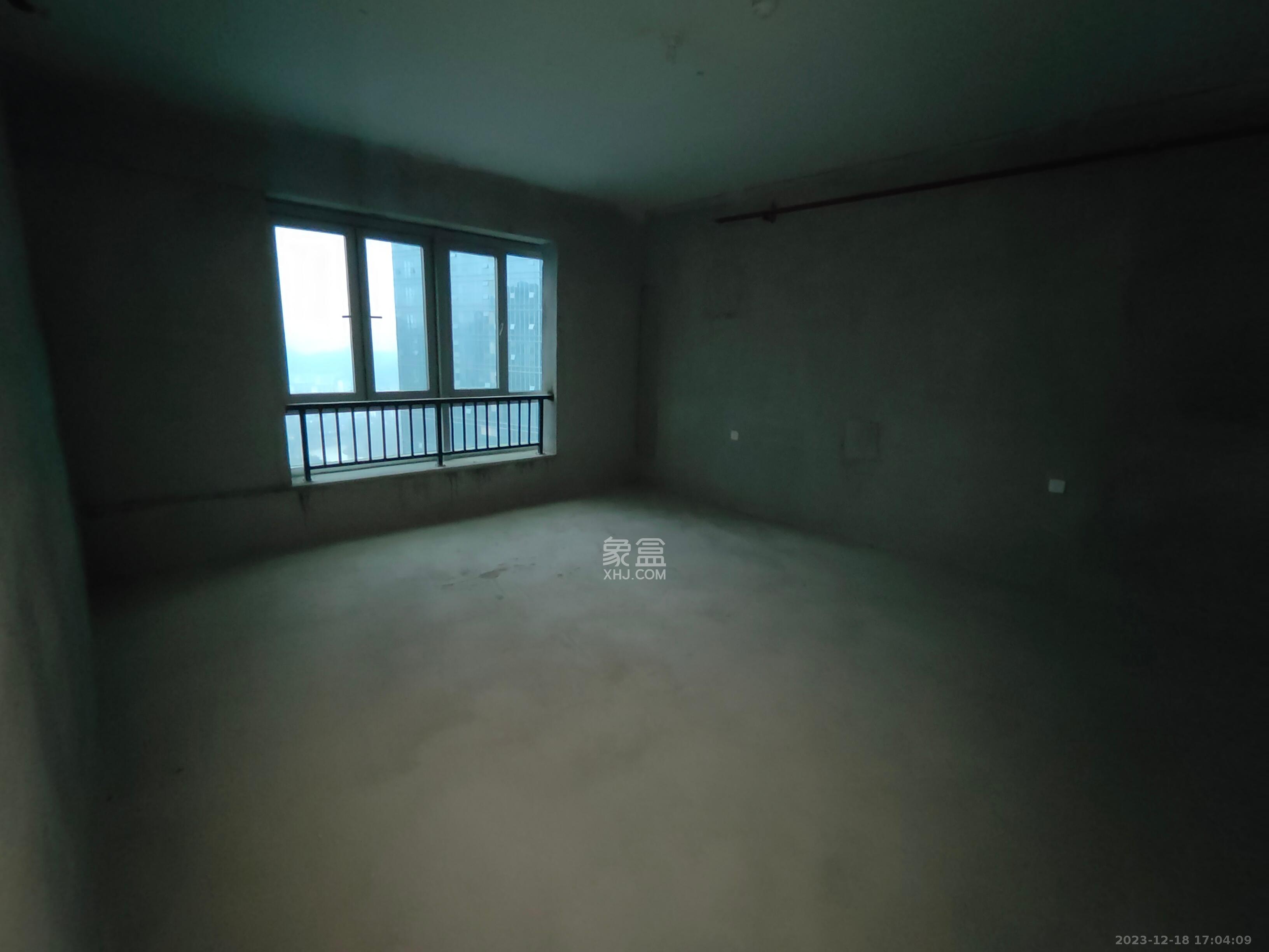 福晟翡翠湾  5室2厅3卫   12000.00元/月室内图