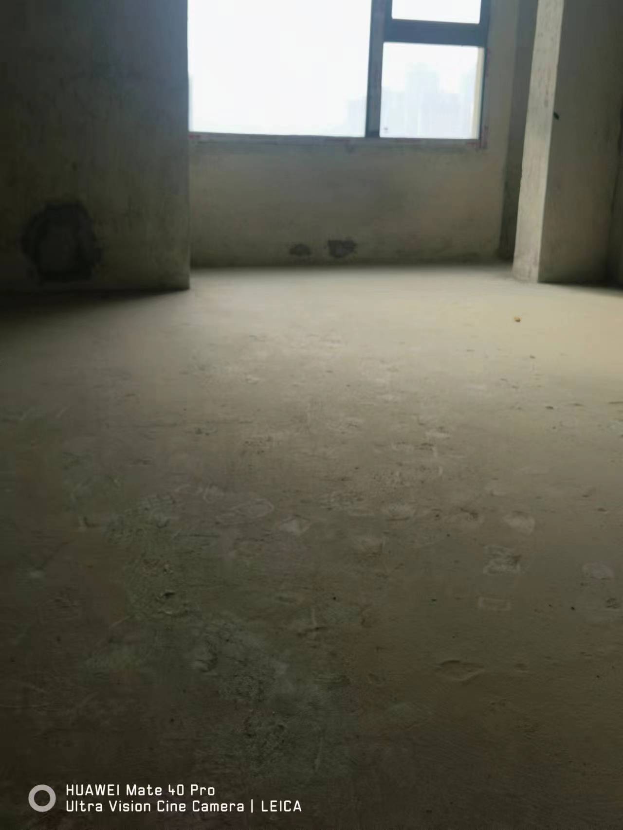悦江山  0室0厅0卫   75.00万客厅