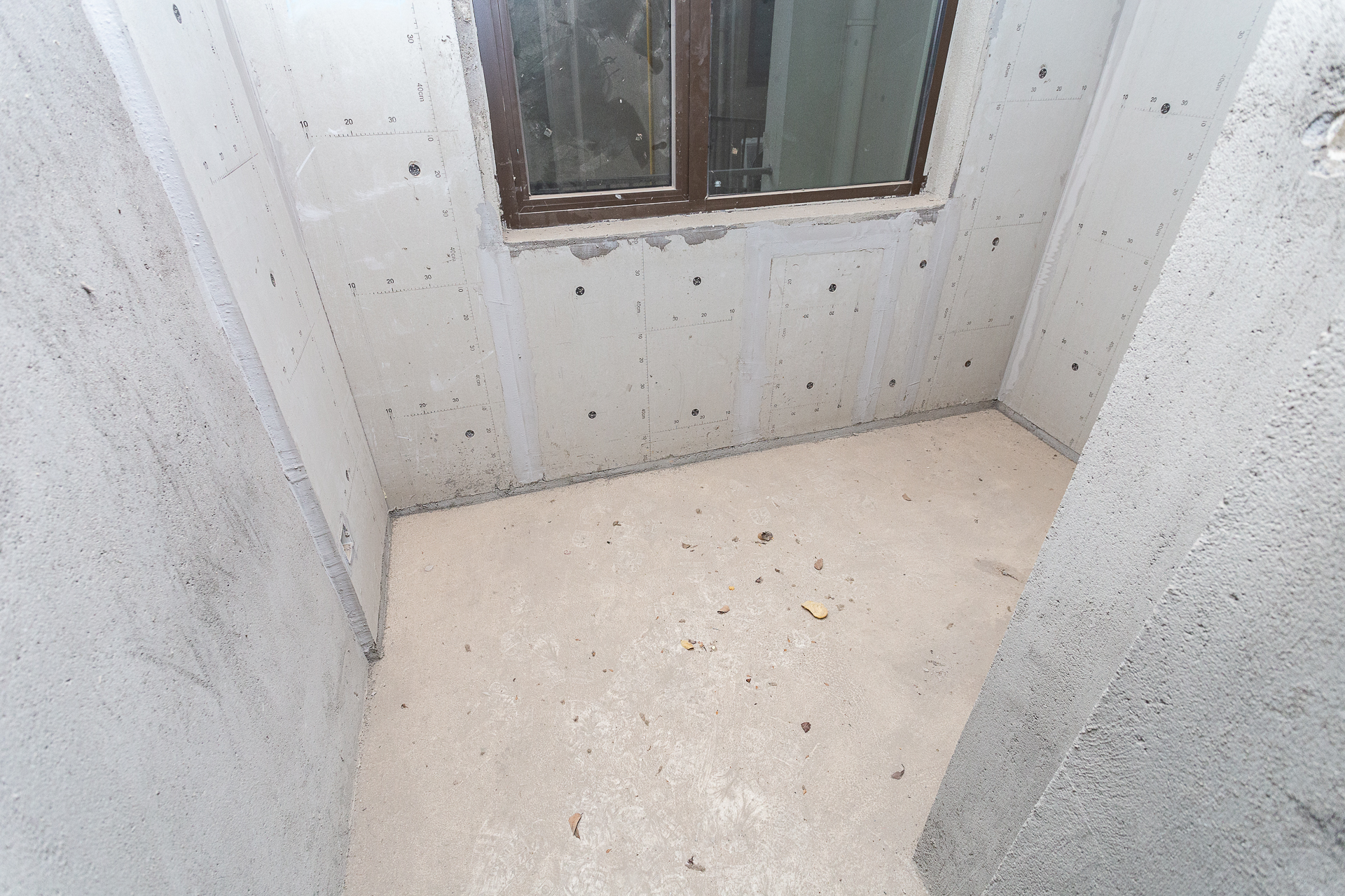 长燃润和天地(长润小区印湘江) 5室2厅2卫 120.0万 长燃润和天地(长润小区印湘江) 5室2厅2卫 120.0万卧室