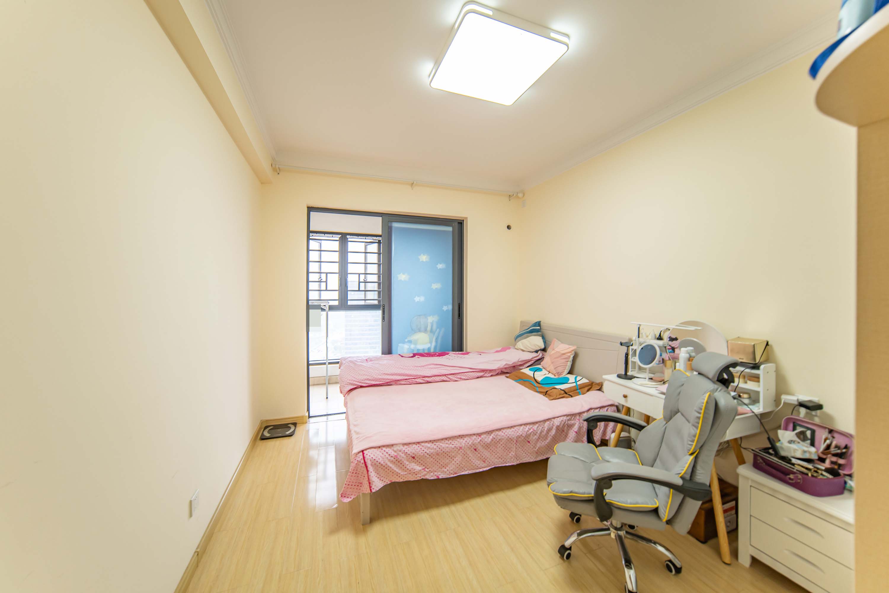 兰亭湾畔 4室2厅2卫 150.0万 兰亭湾畔 4室2厅2卫 150.0万卧室