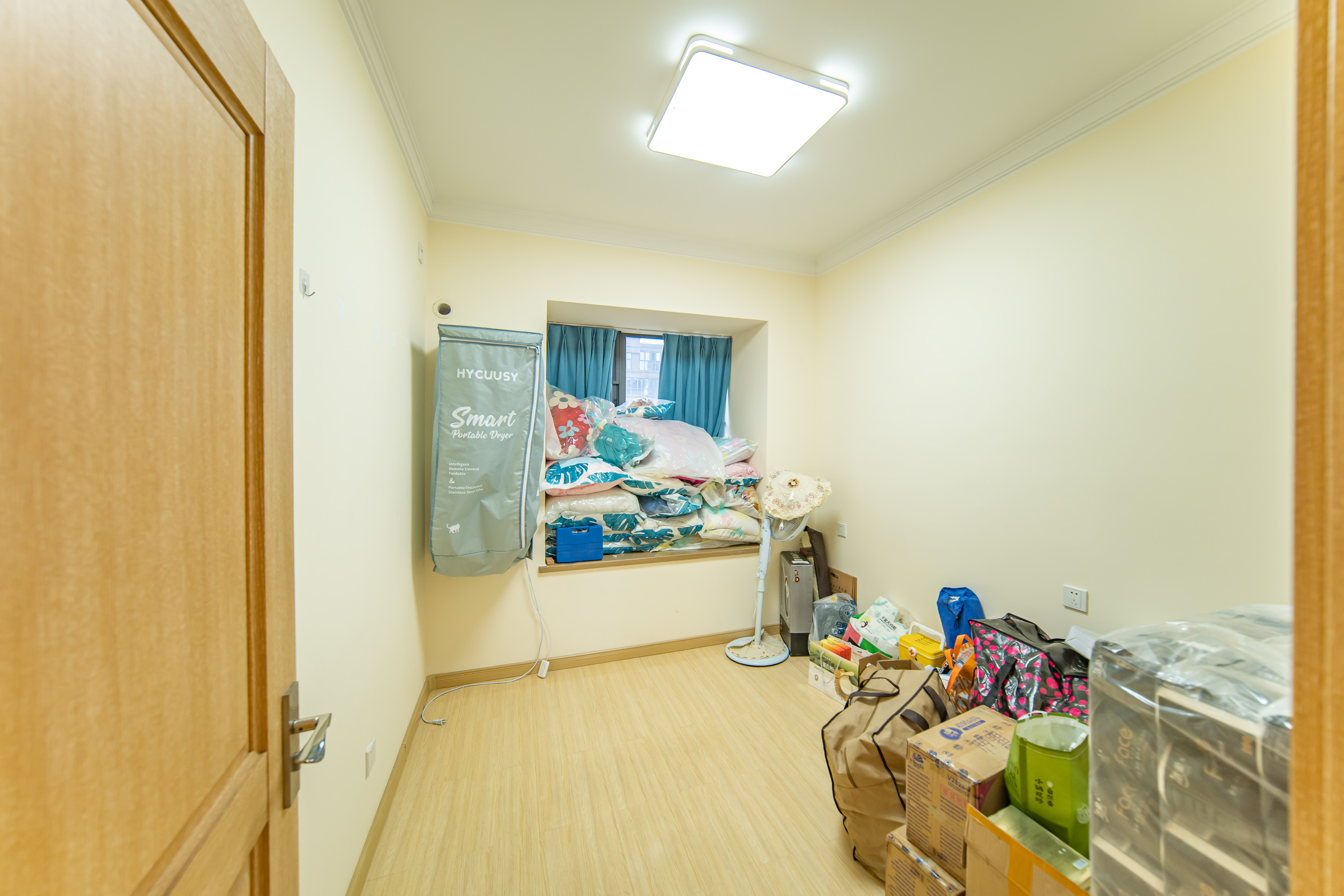 兰亭湾畔 4室2厅2卫 150.0万 兰亭湾畔 4室2厅2卫 150.0万卧室