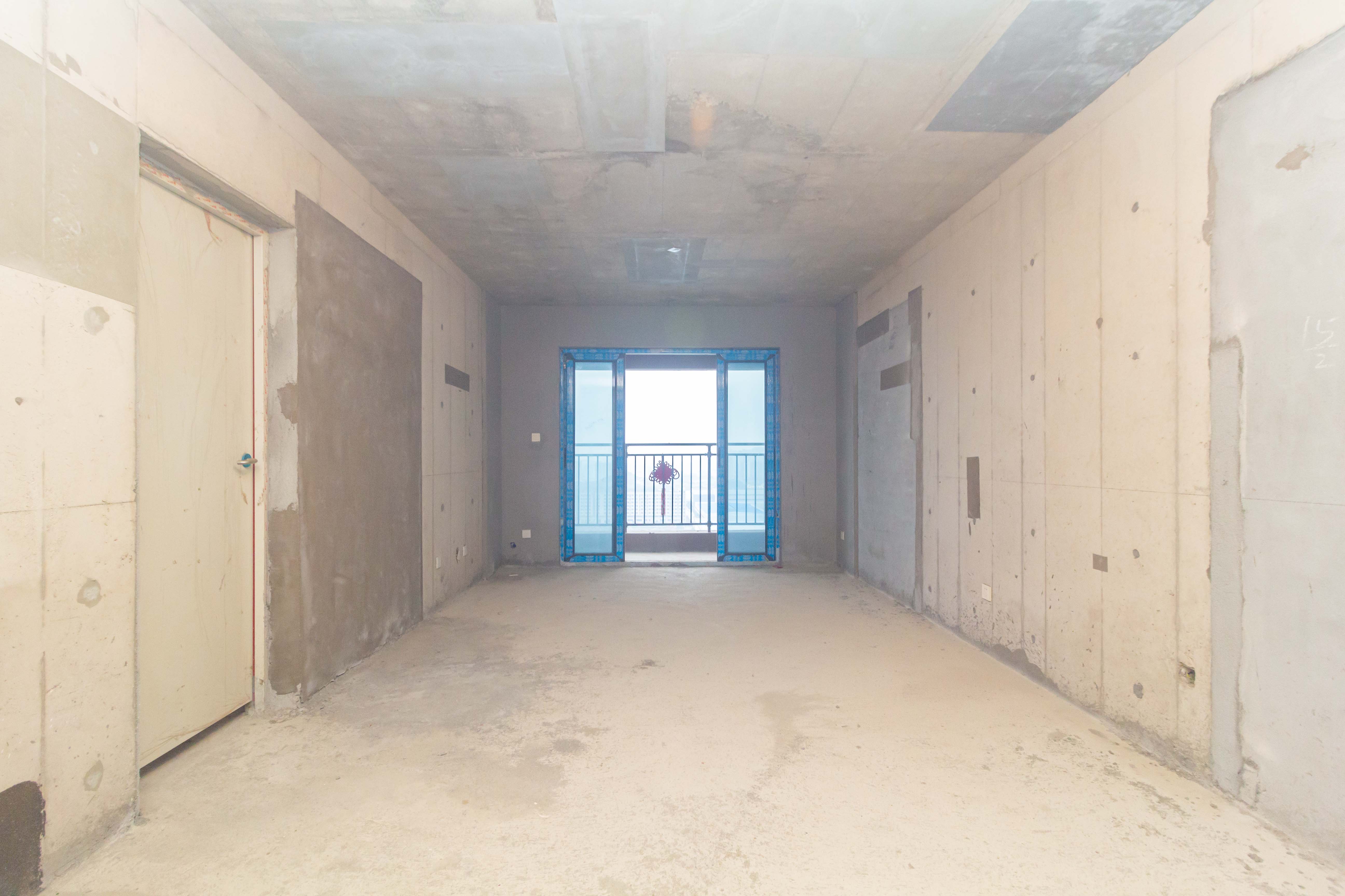 华远海蓝郡  3室2厅2卫    66.0万 华远海蓝郡  3室2厅2卫    66.0万客厅