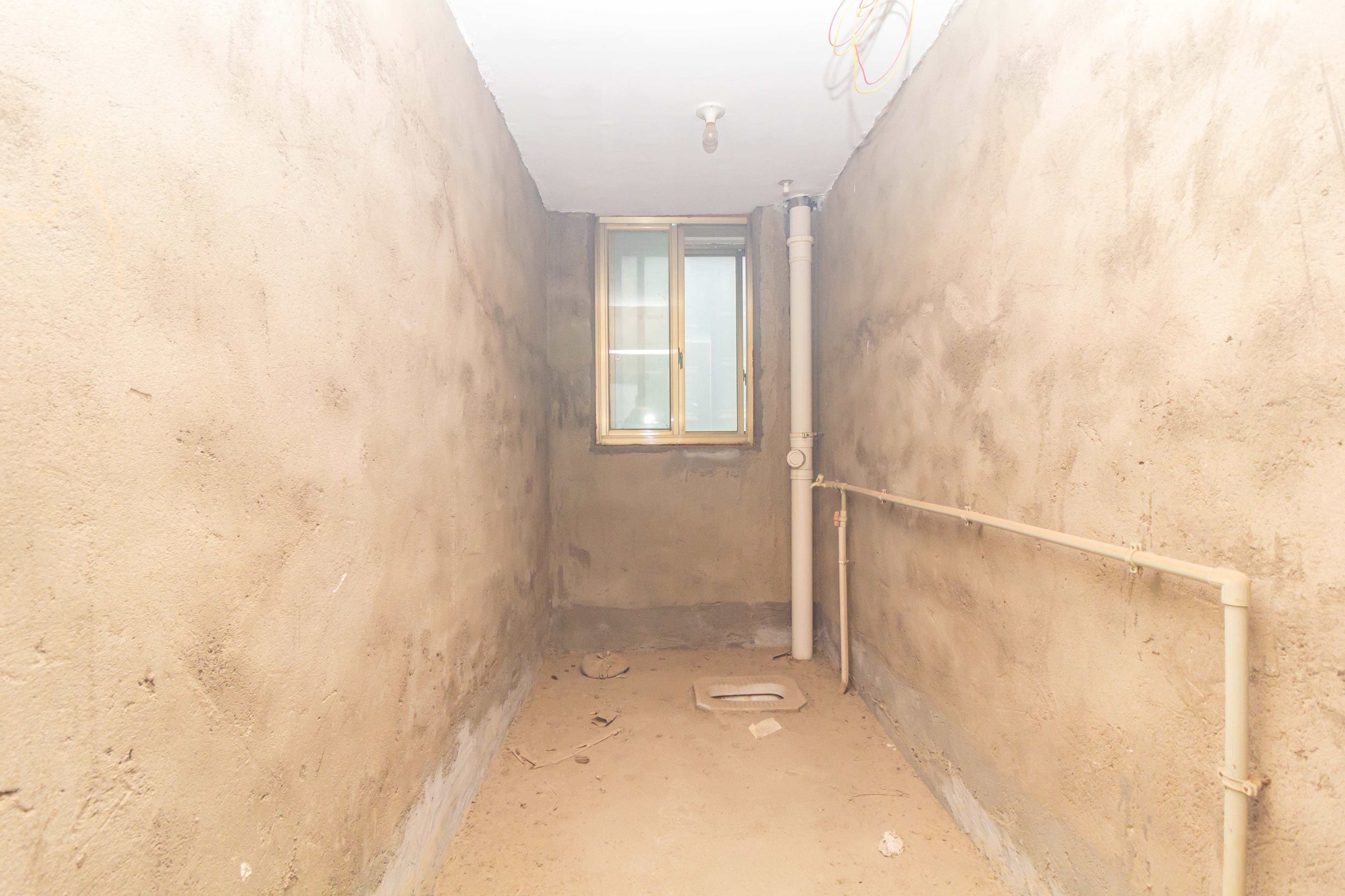 湖南有色地质勘查局宿舍(榔梨镇) 4室2厅2卫 101.0万 湖南有色地质勘查局宿舍(榔梨镇) 4室2厅2卫 101.0万卫生间