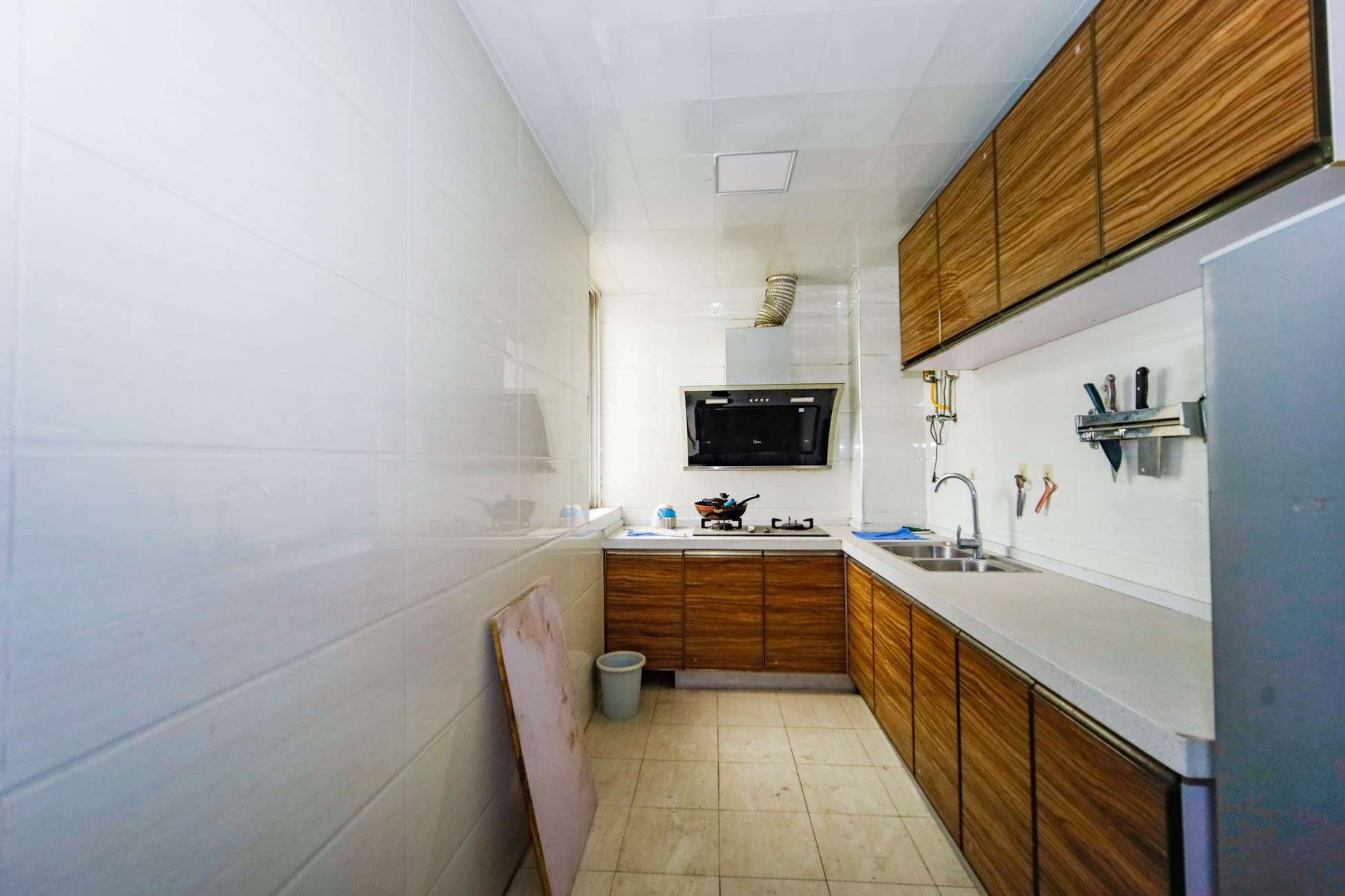 德馨园 5室2厅1卫 61.8万 德馨园 5室2厅1卫 61.8万厨房