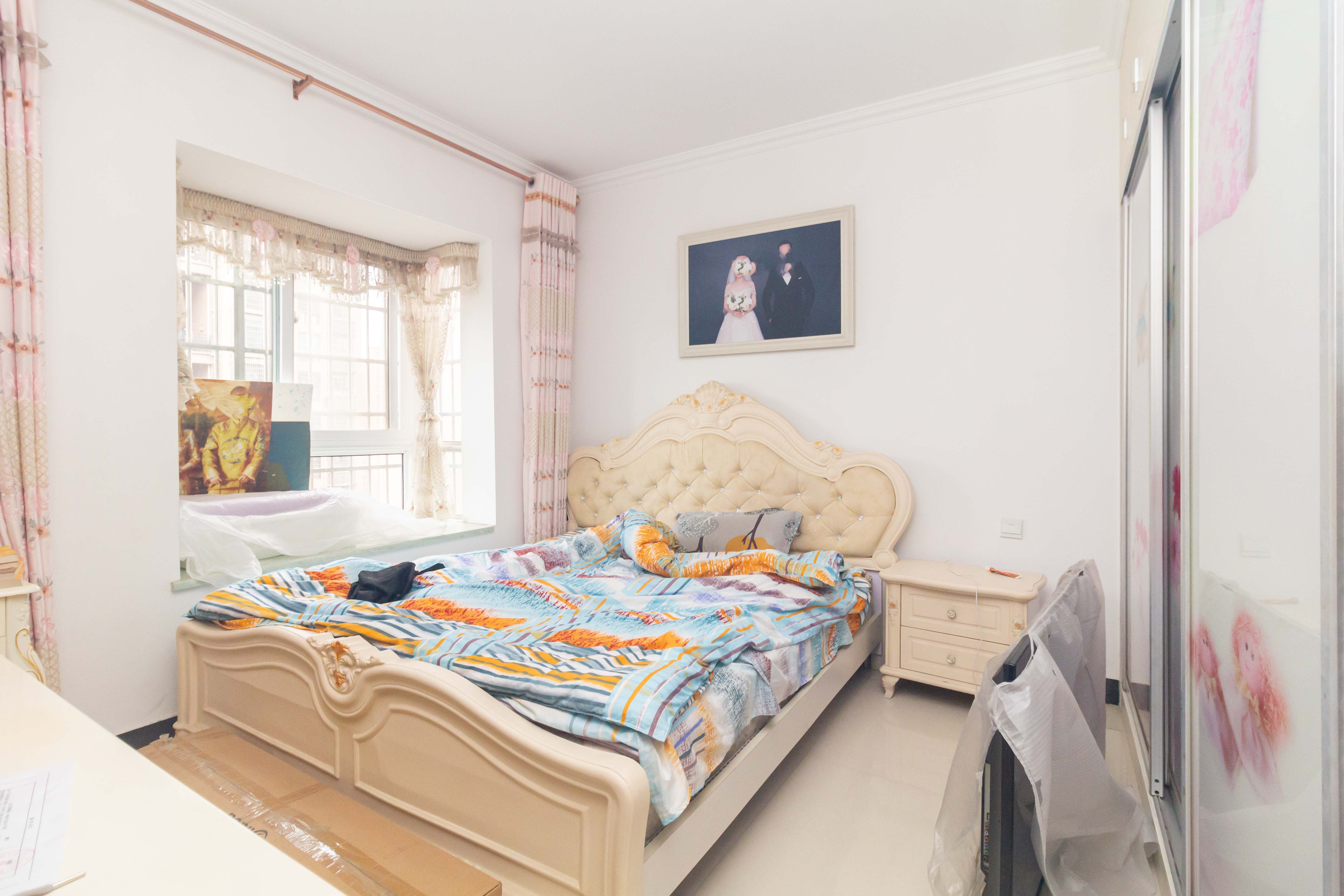 紫云阁 2室2厅1卫 42.8万 紫云阁 2室2厅1卫 42.8万卧室