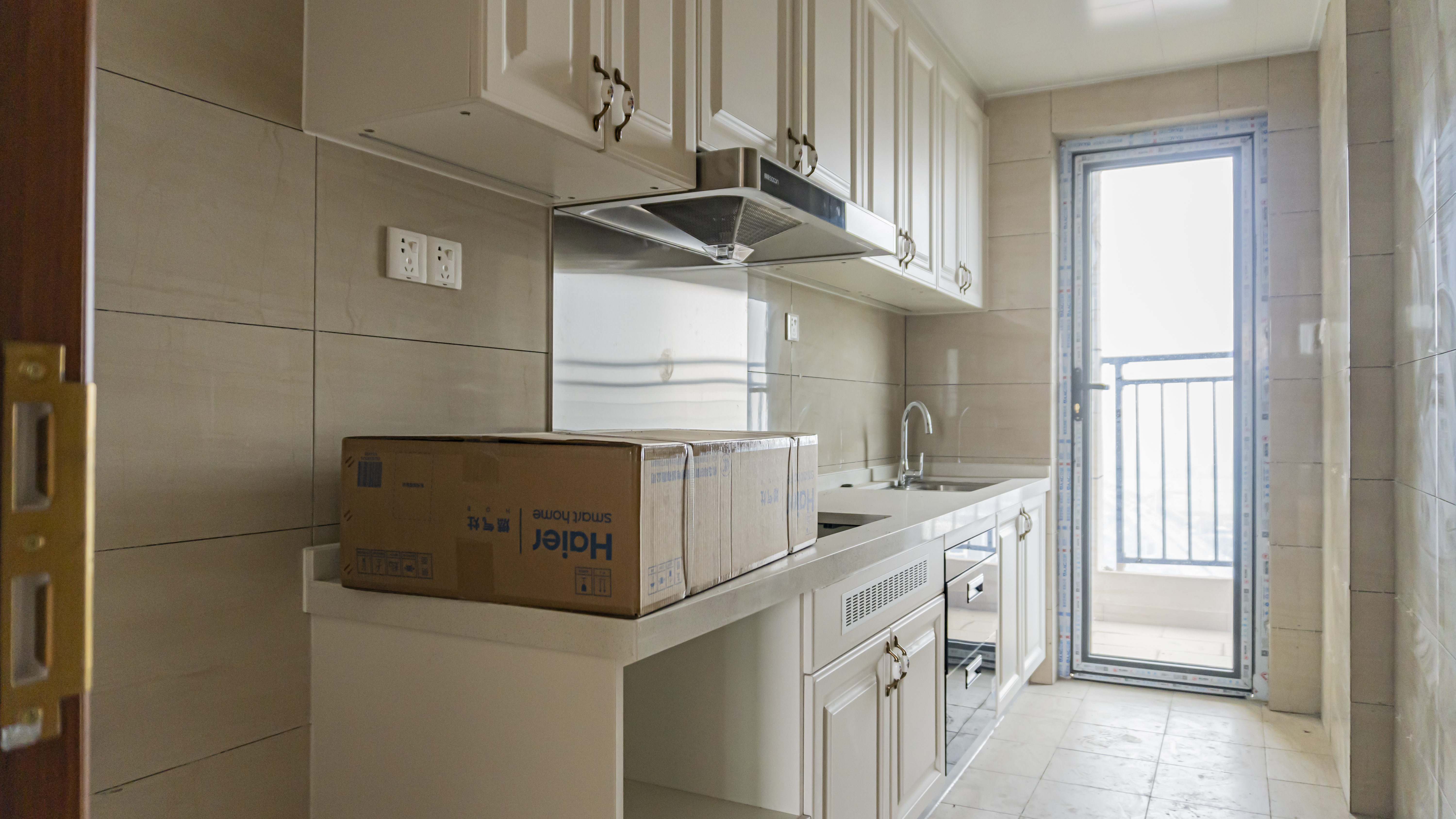 恒大名都 3室2厅2卫 36.8万 恒大名都 3室2厅2卫 36.8万其他