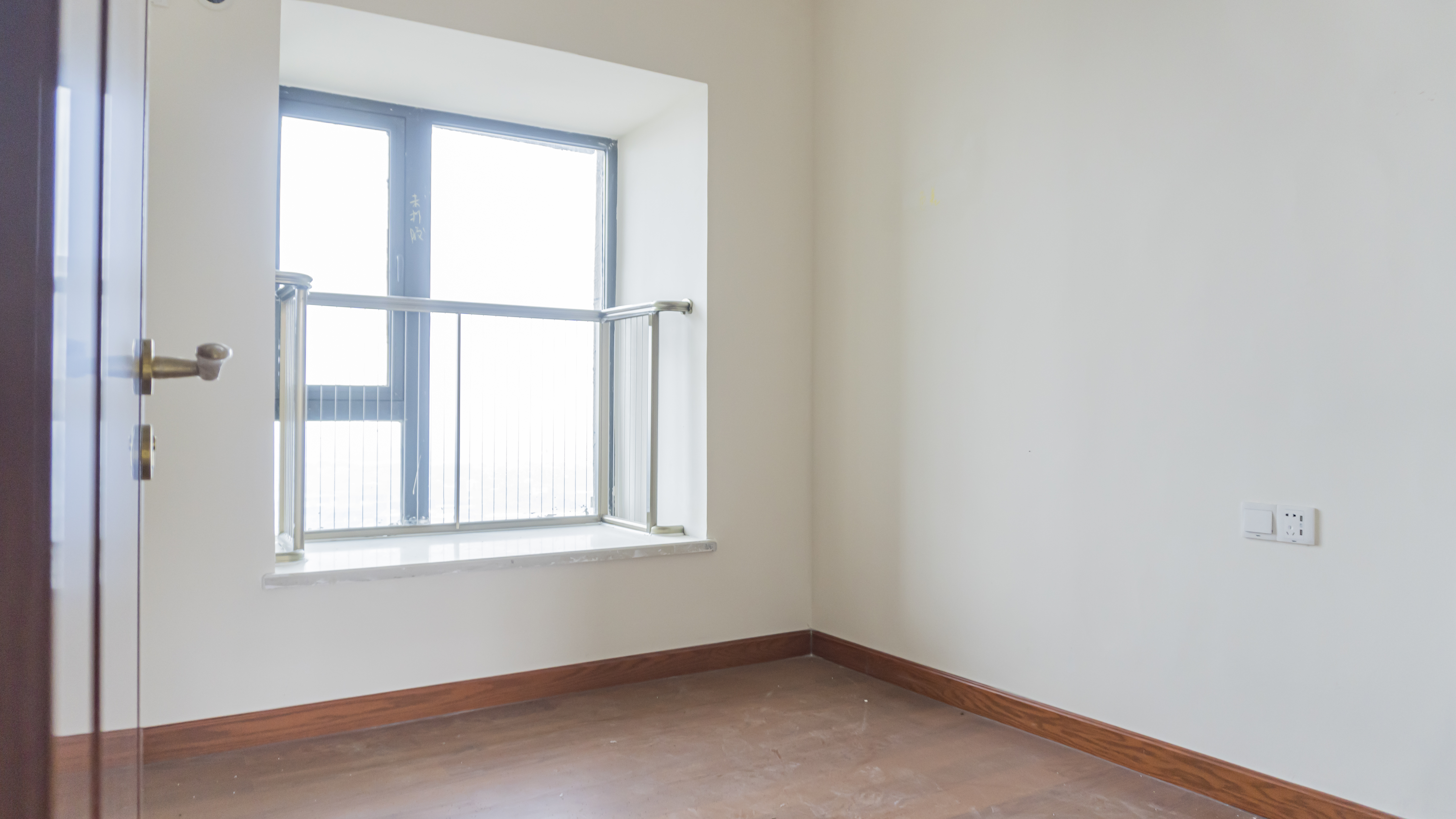 恒大名都 3室2厅2卫 36.8万 恒大名都 3室2厅2卫 36.8万其他