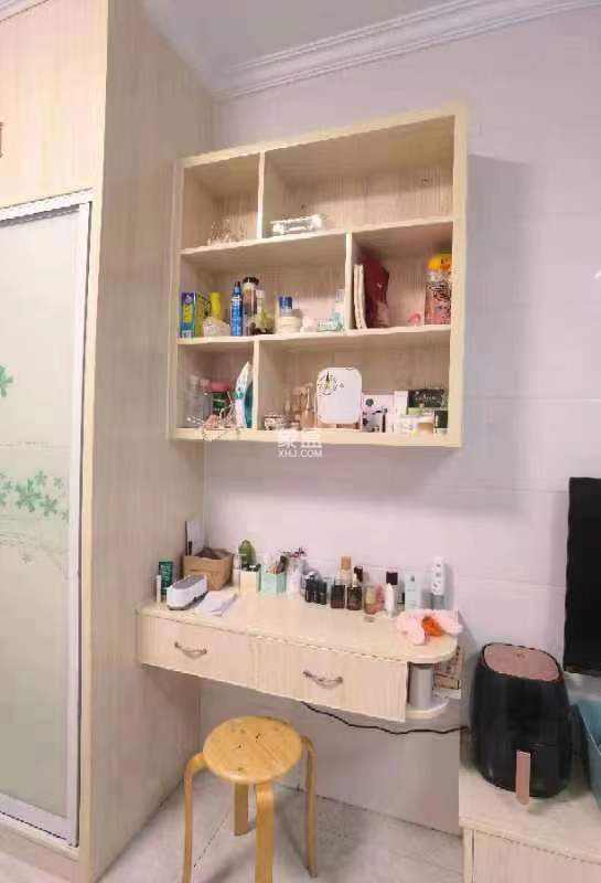 吉星广场 1室1厅1卫 1200.00元/月 吉星广场 1室1厅1卫 1200.00元/月室内图