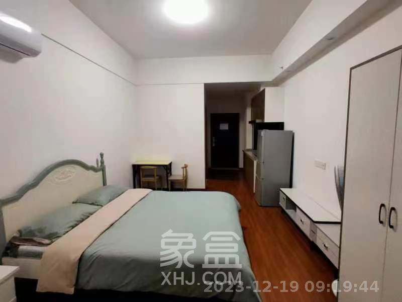 荣泰广场  1室1厅1卫   1300.00元/月室内图1