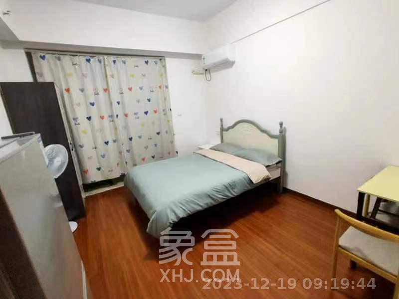 荣泰广场  1室1厅1卫   1300.00元/月室内图