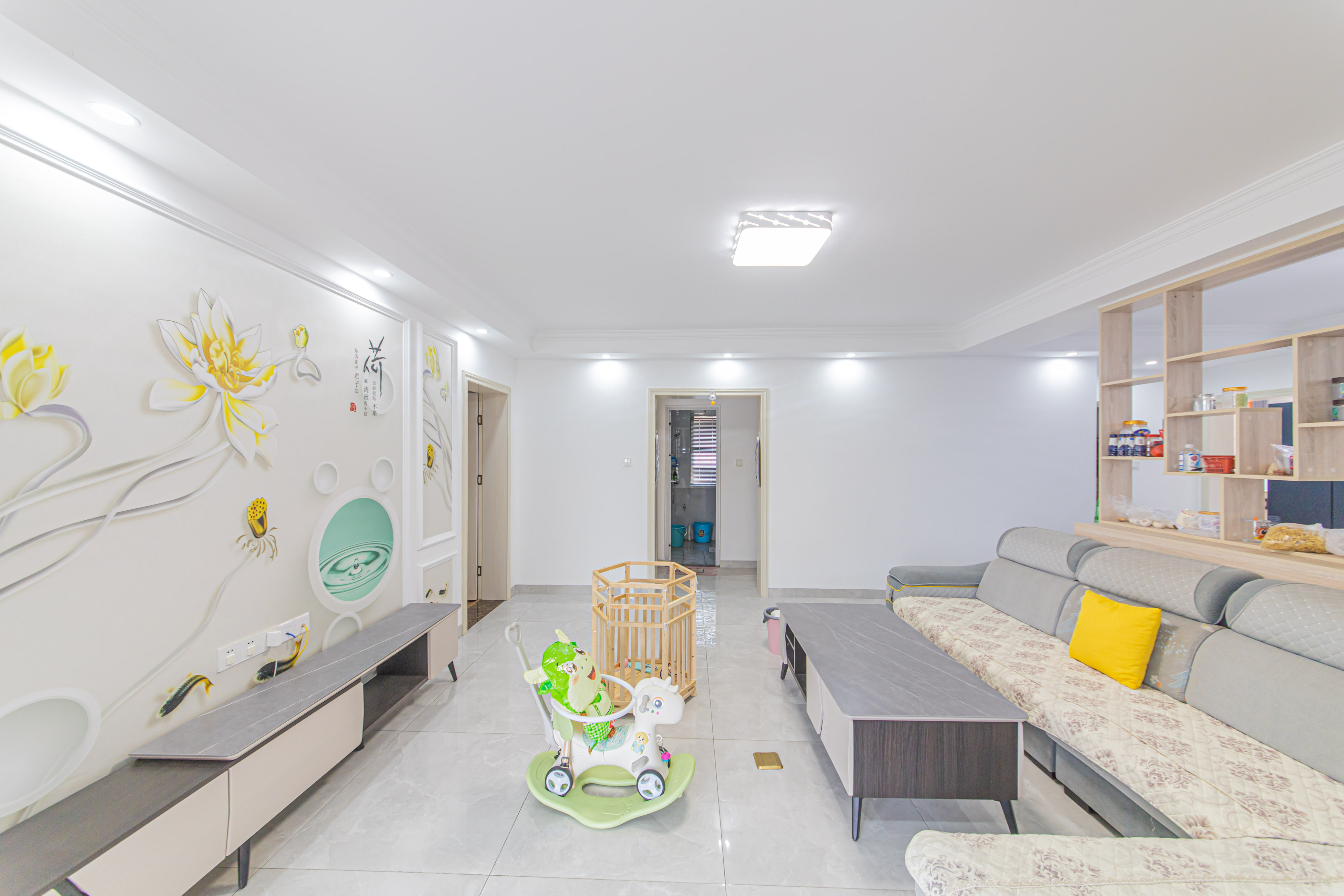 鑫远悦城（鑫远悦时代）  3室2厅2卫    145.0万客厅