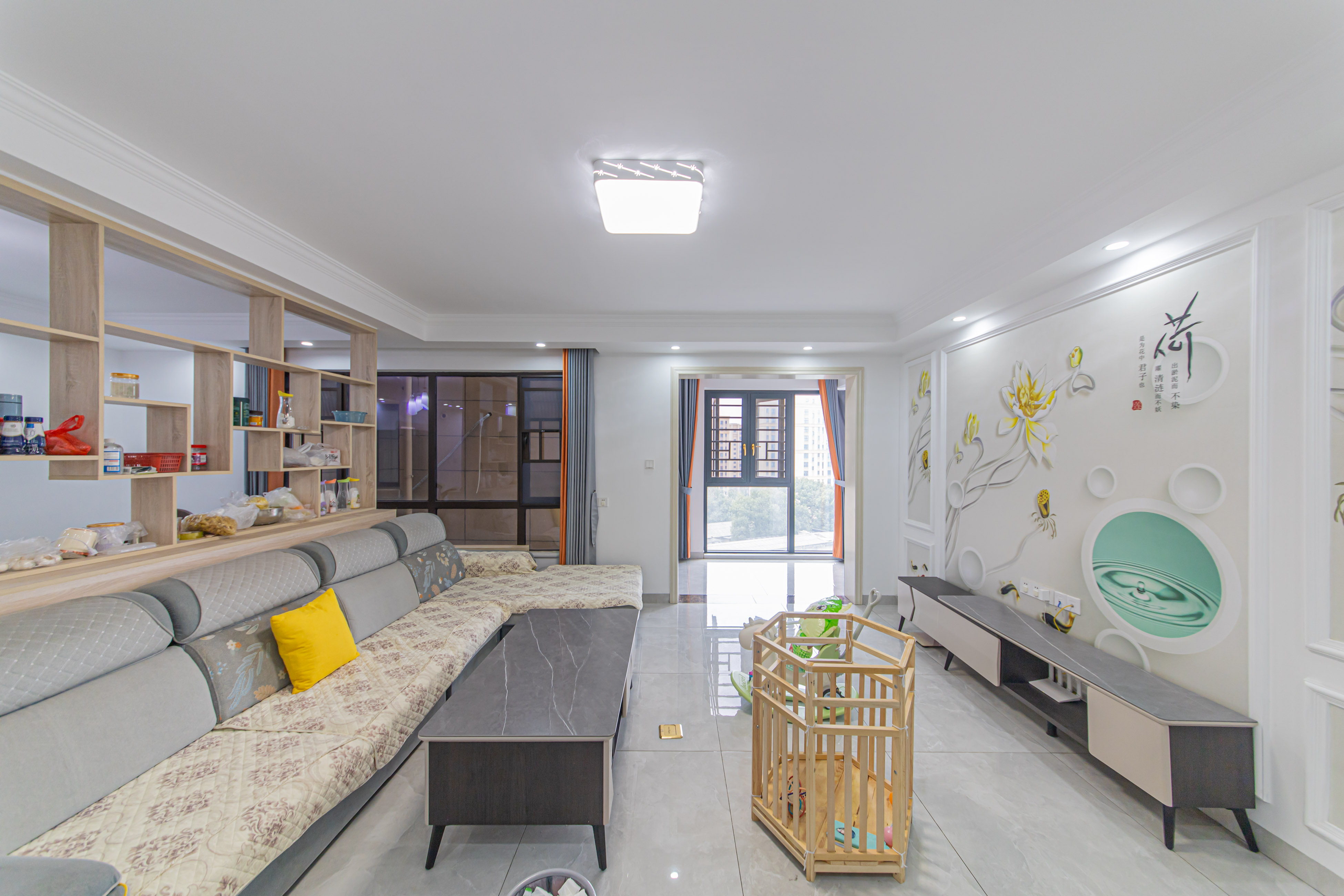 鑫远悦城（鑫远悦时代）  3室2厅2卫    145.0万客厅