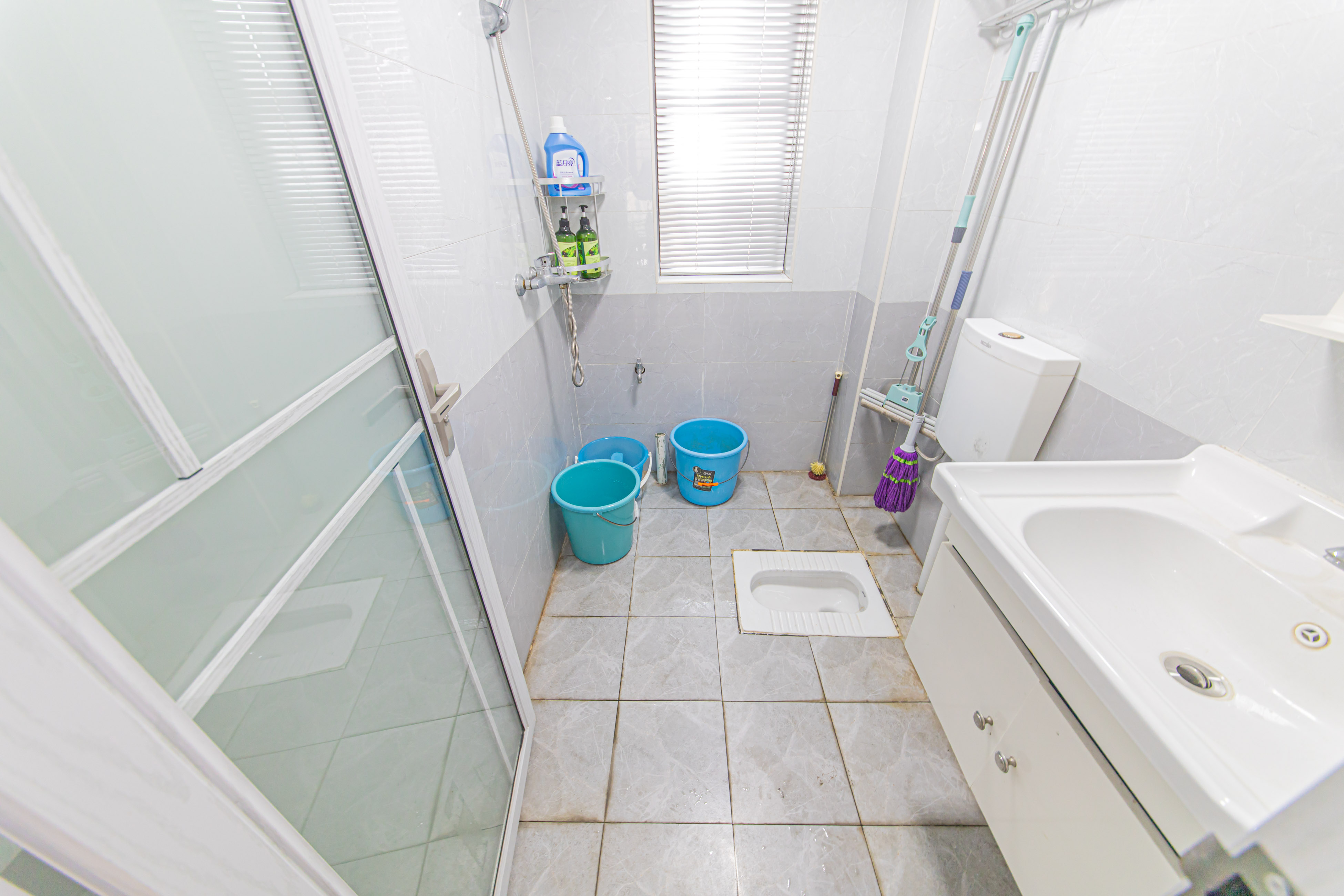 鑫远悦城（鑫远悦时代）  3室2厅2卫    145.0万卫生间