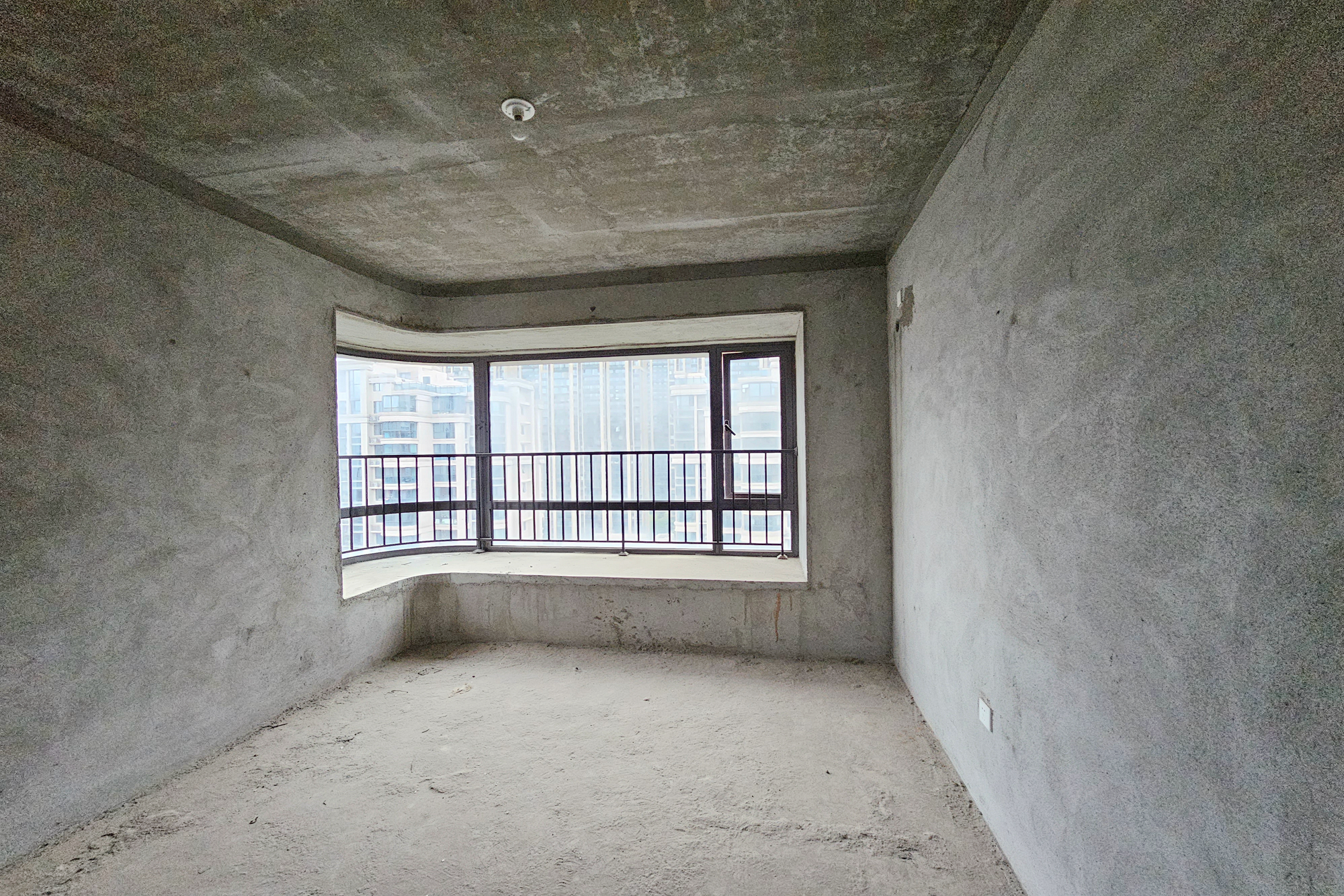 明昇壹城(明昇时代广场)一期  4室2厅2卫    235.0万 明昇壹城(明昇时代广场)一期  4室2厅2卫    235.0万其他