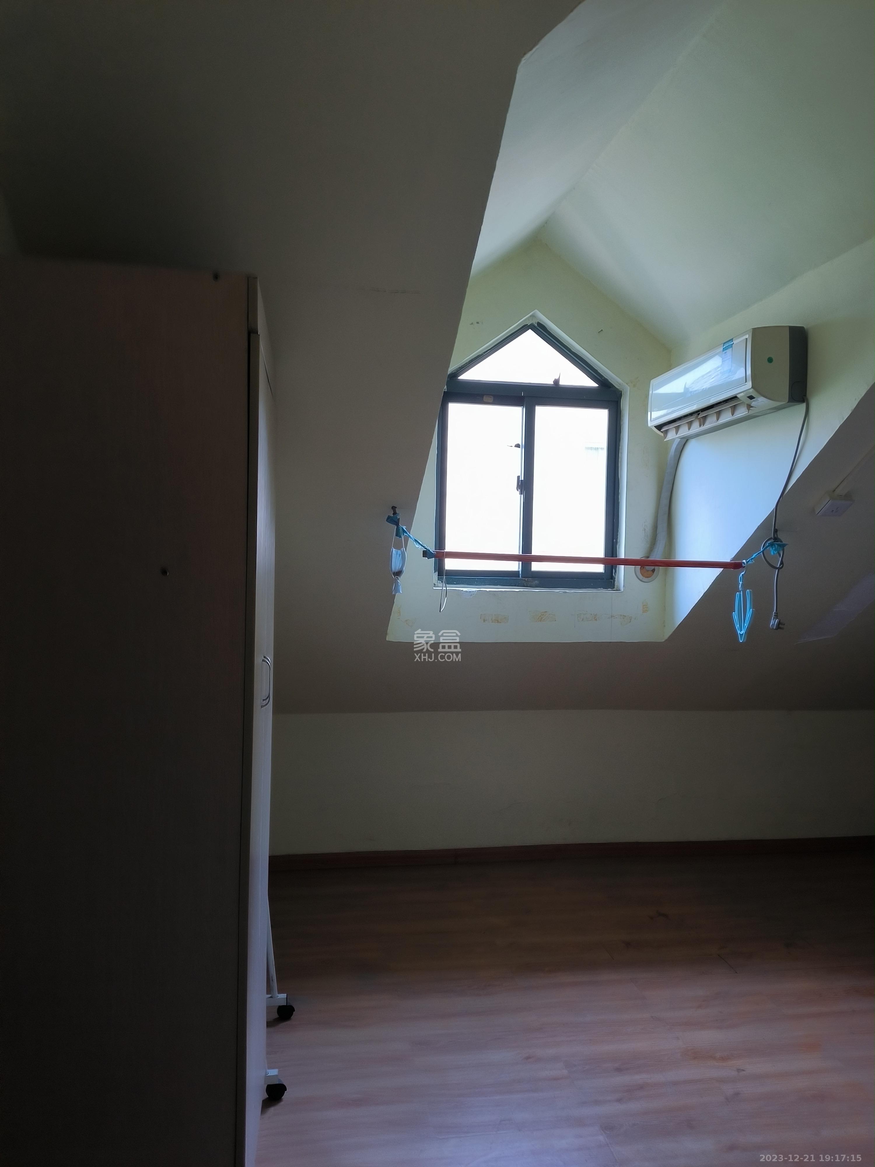 星城世家 1室1厅1卫 900.0元/月 星城世家 1室1厅1卫 900.0元/月室内图