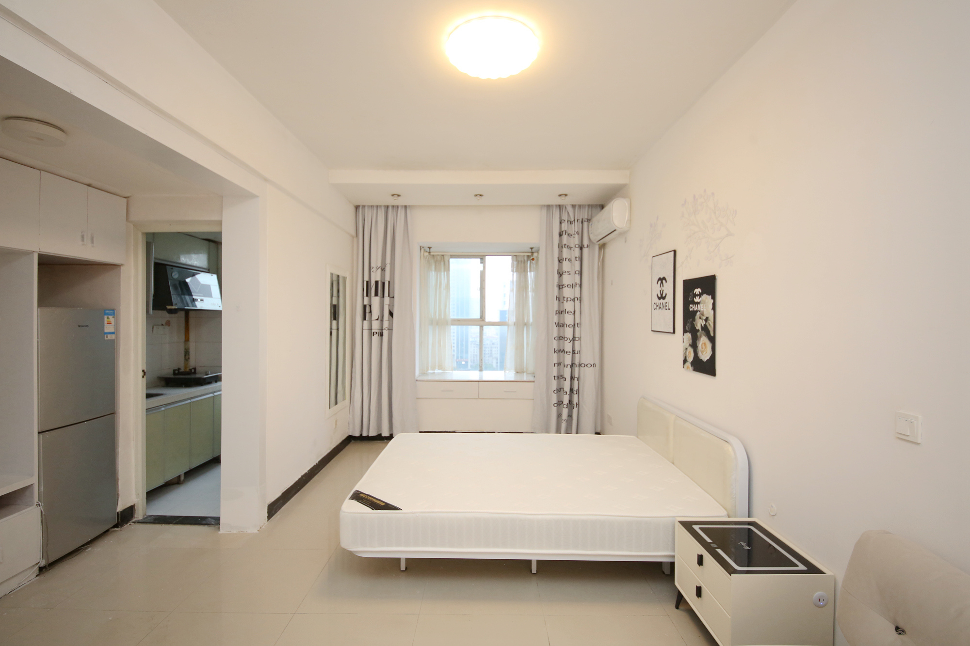 颐美会现代城  1室1厅1卫    48.88万卧室