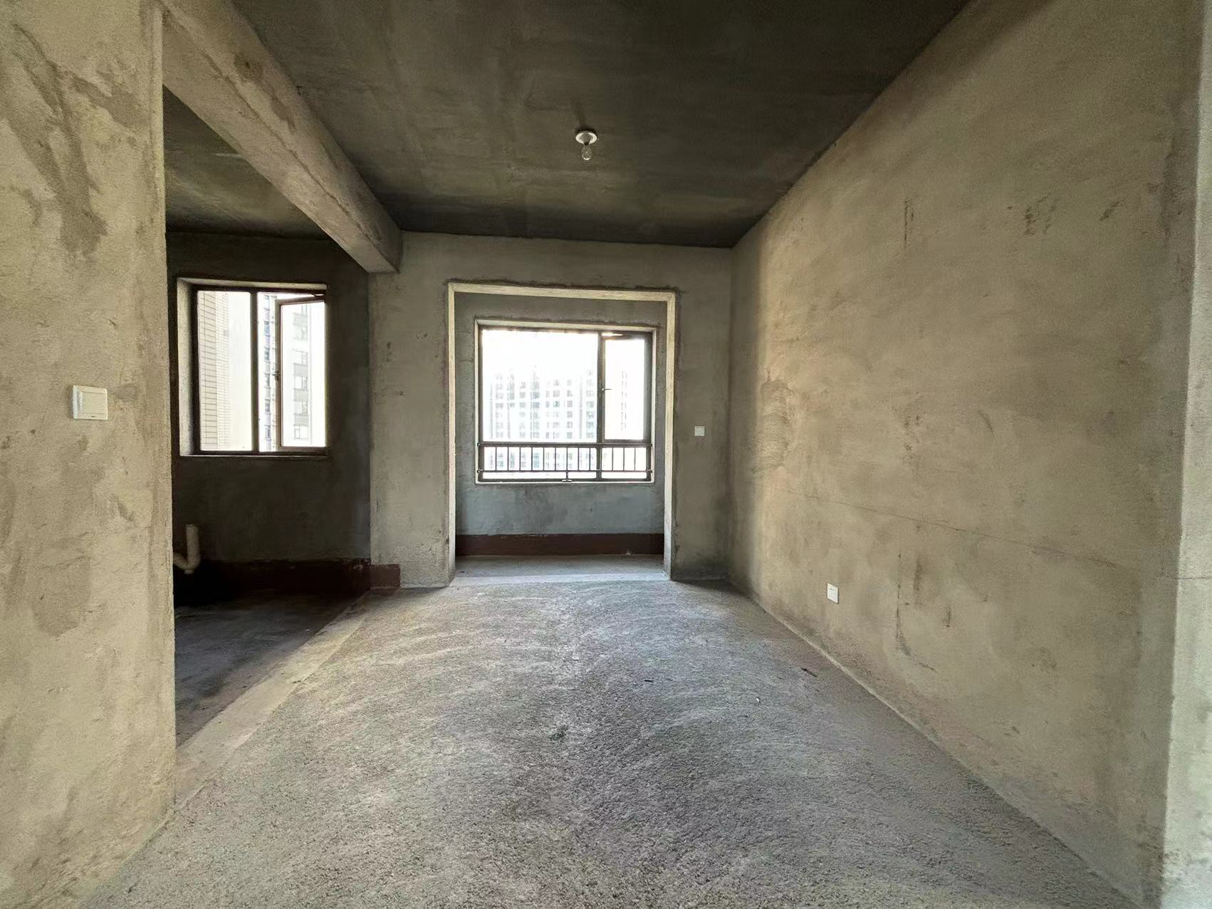 中泰财富湘江 4室2厅2卫 108.0万 中泰财富湘江 4室2厅2卫 108.0万室内图