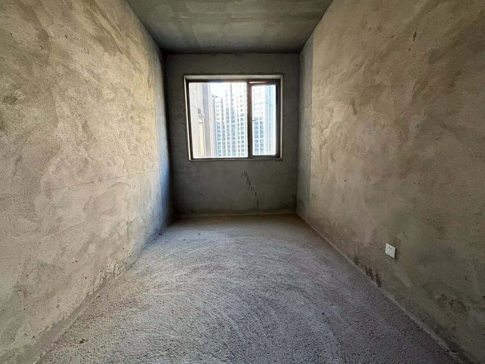 中泰财富湘江 4室2厅2卫 108.0万 中泰财富湘江 4室2厅2卫 108.0万室内图