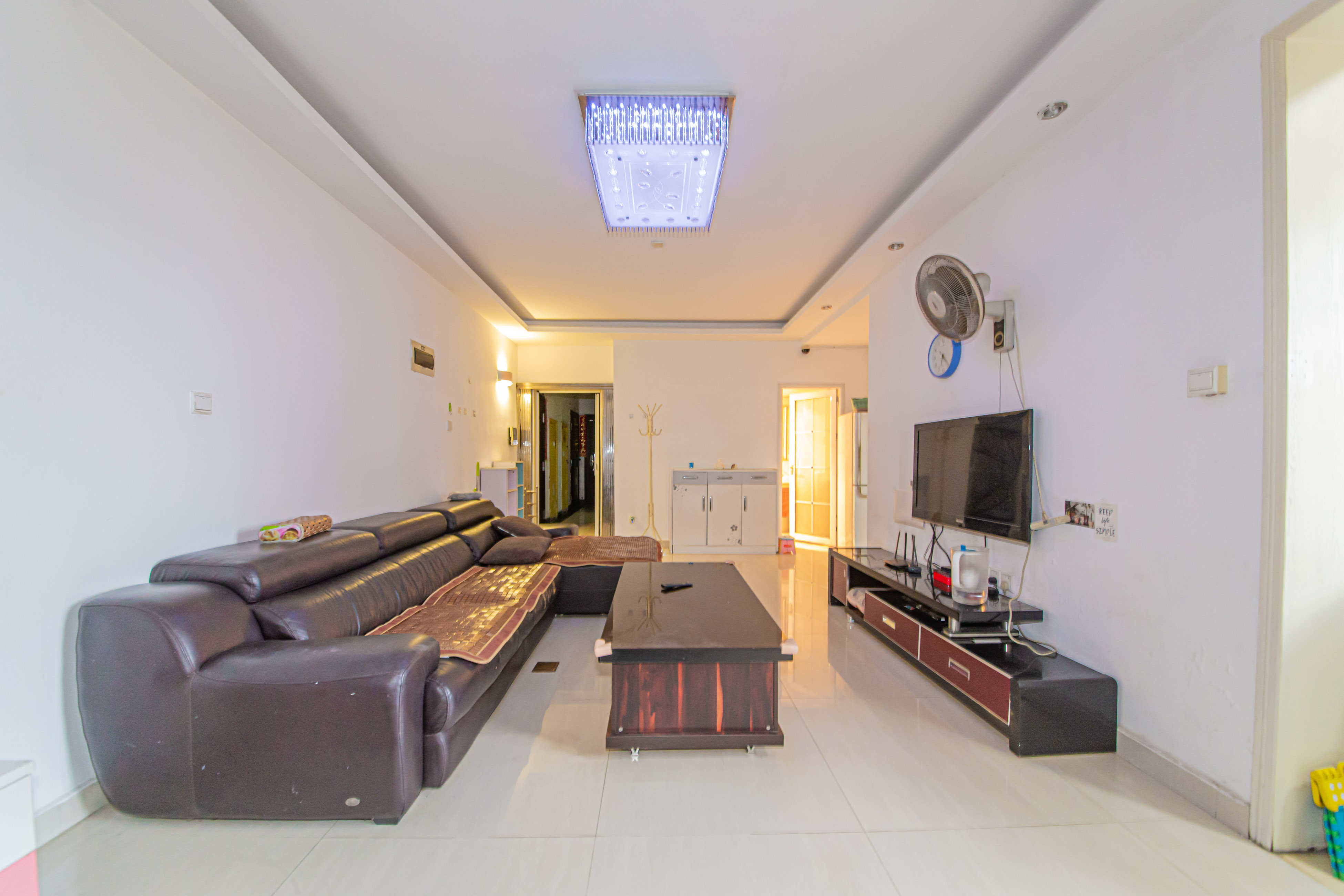 童话里  1室1厅1卫    38.0万 童话里  1室1厅1卫    38.0万客厅