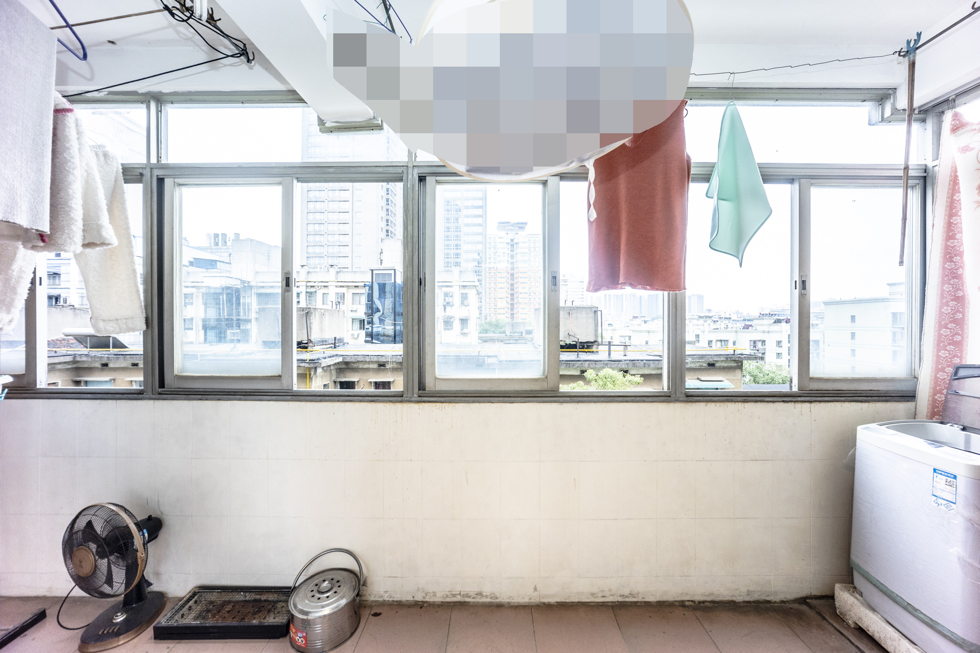 有色金属研究院(湖南有色金属研究院第一、二生活区)  3室2厅1卫    90.0万 有色金属研究院(湖南有色金属研究院第一、二生活区)  3室2厅1卫    90.0万客厅