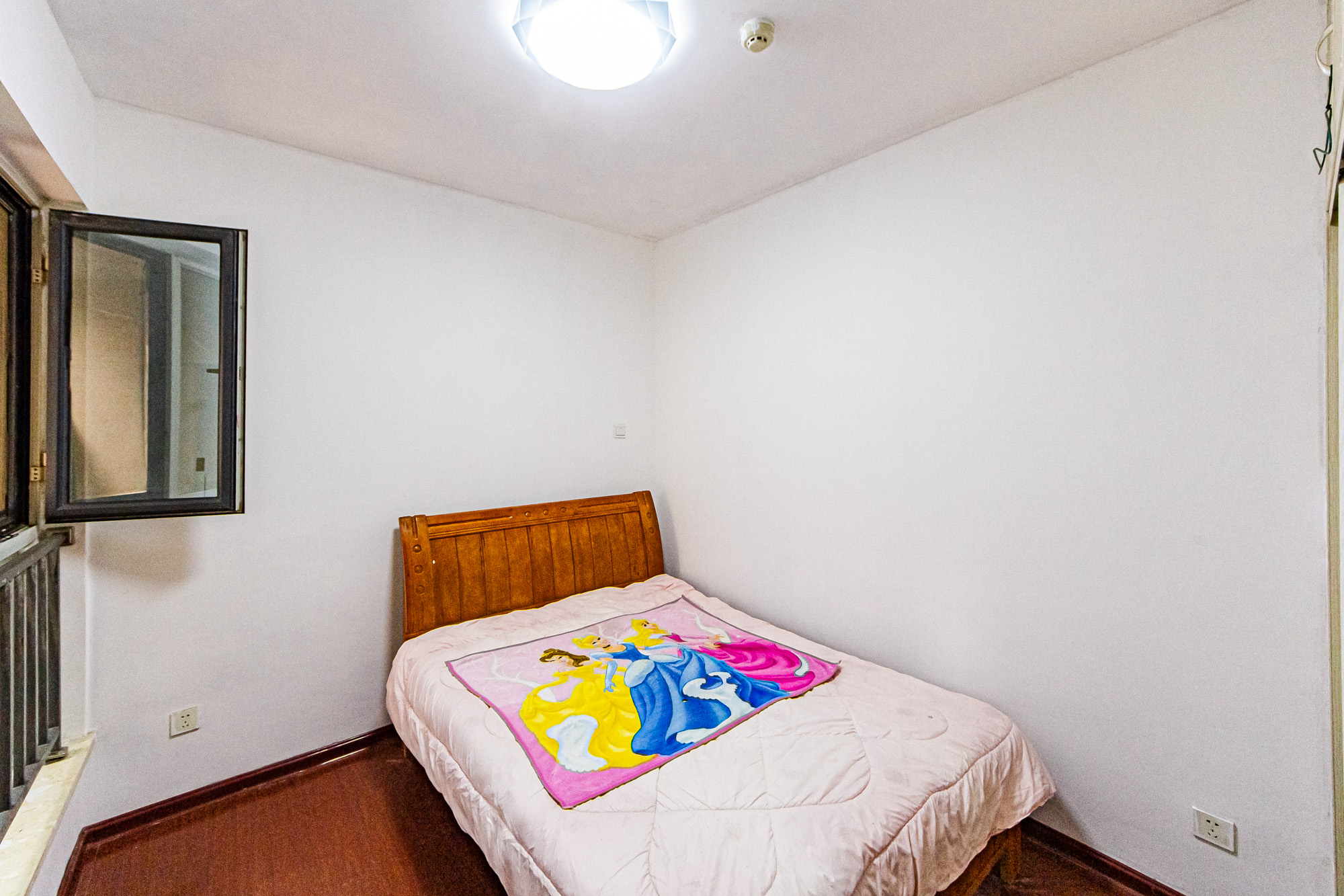 北辰三角洲D2区 2室2厅1卫 108.0万 北辰三角洲D2区 2室2厅1卫 108.0万卧室