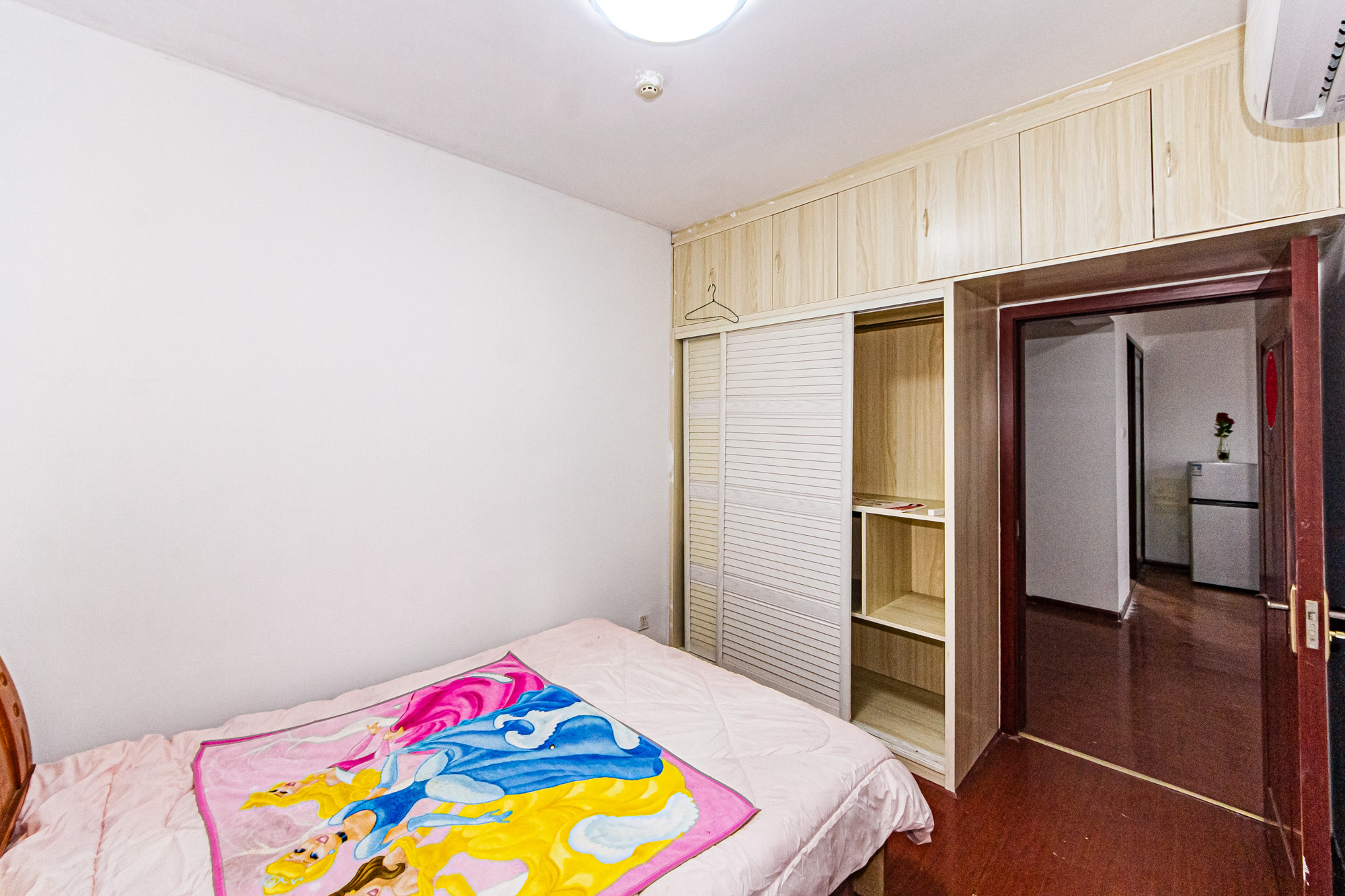 北辰三角洲D2区 2室2厅1卫 108.0万 北辰三角洲D2区 2室2厅1卫 108.0万卧室