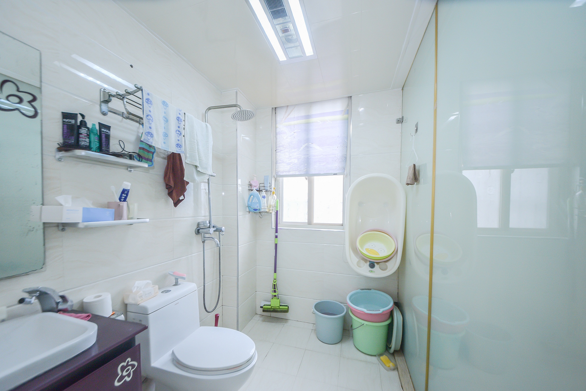 丽星景园  3室2厅1卫    115.0万卫生间