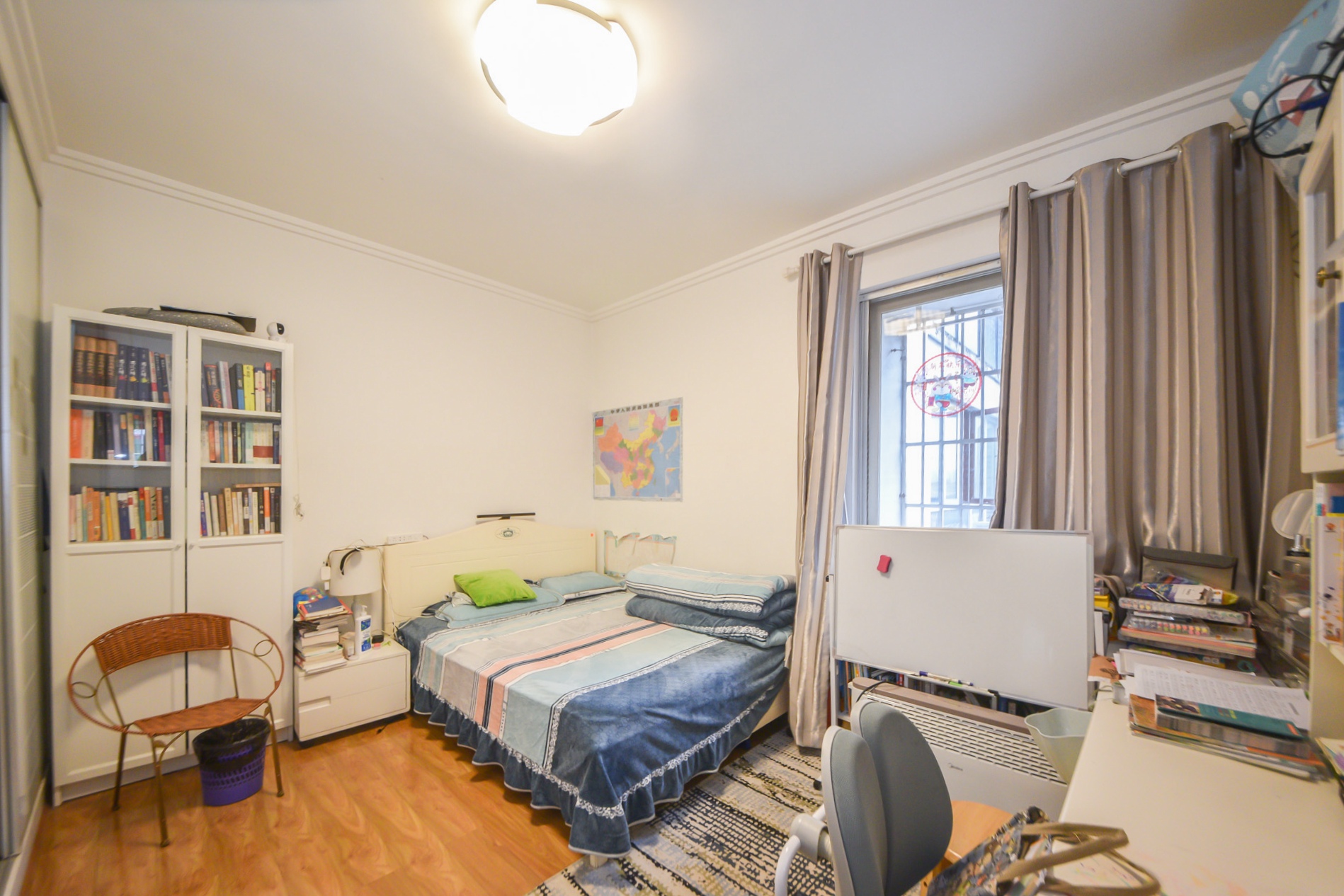 丽星景园  3室2厅1卫    115.0万卧室